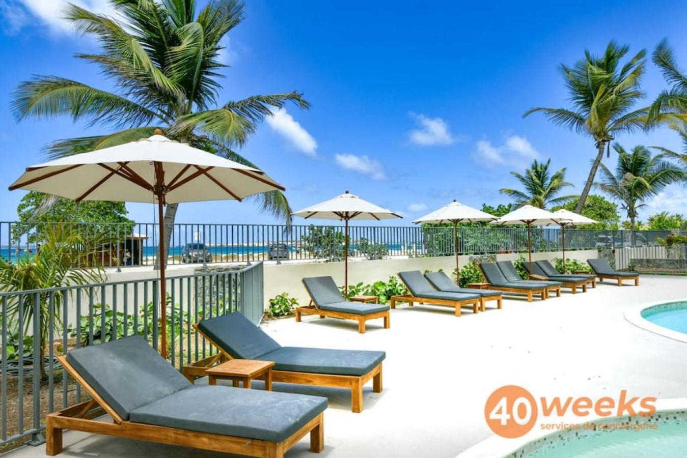 Mahi Mahi direct access to Orient Bay beach view 4