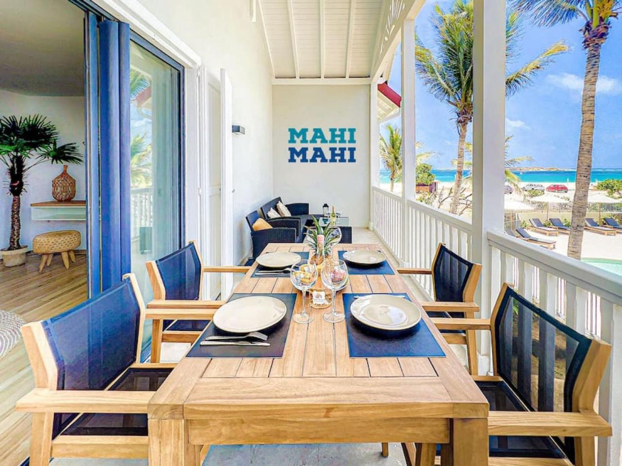 Mahi Mahi direct access to Orient Bay beach view 5