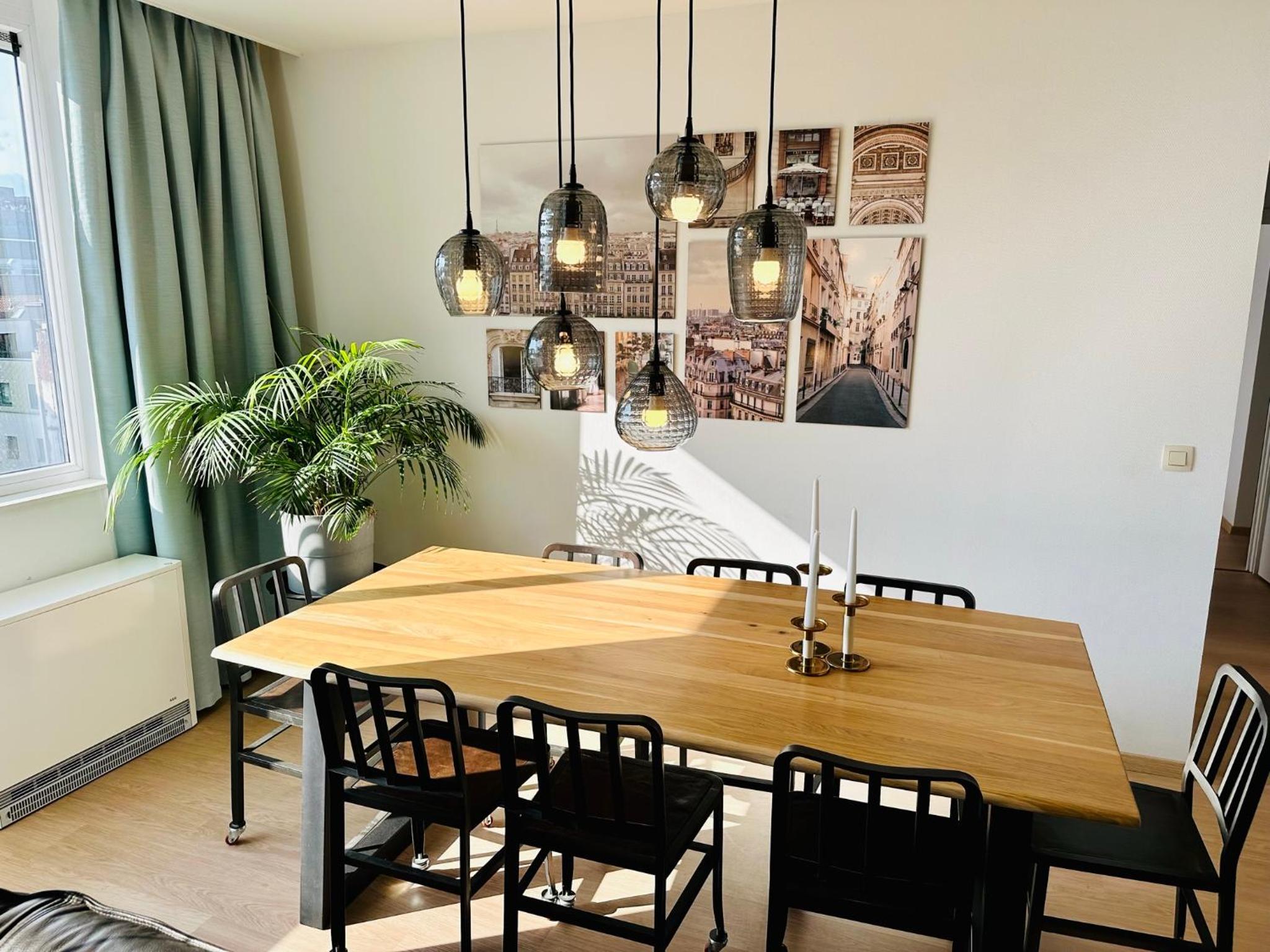 Urbanstay Suites - Grand Place 2 Bd Apartment