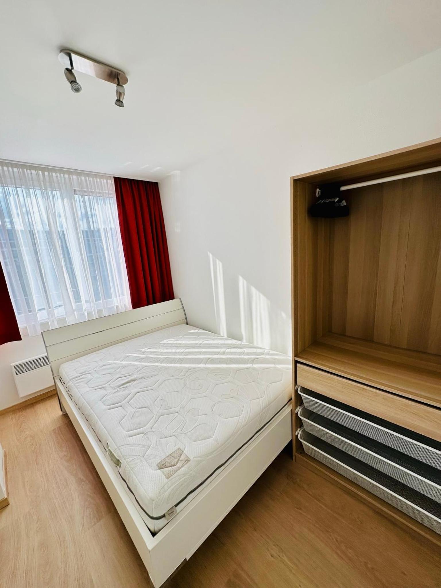 Urbanstay Suites - Grand Place 2 Bd Apartment