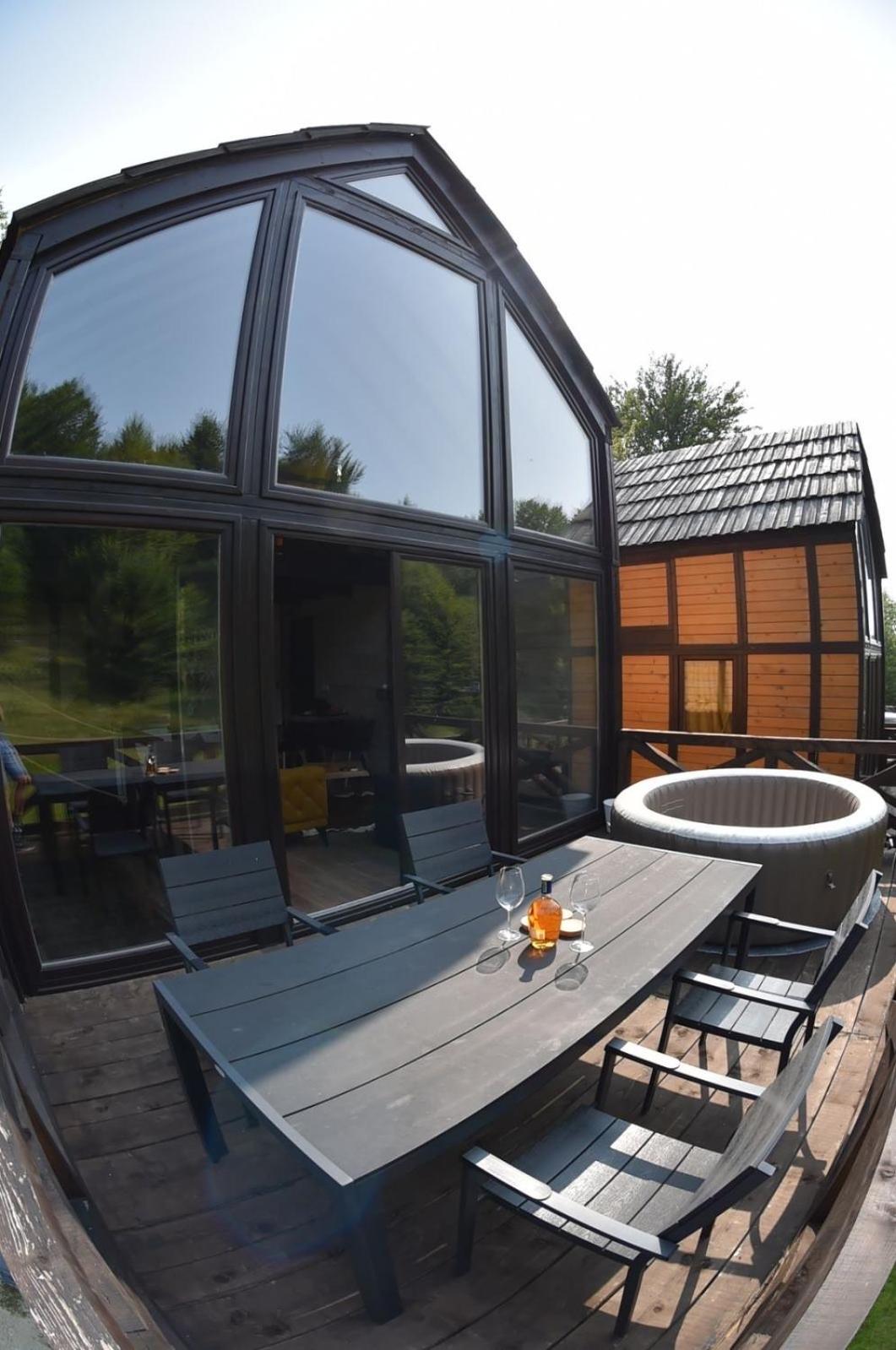 Villa Prive and Spa