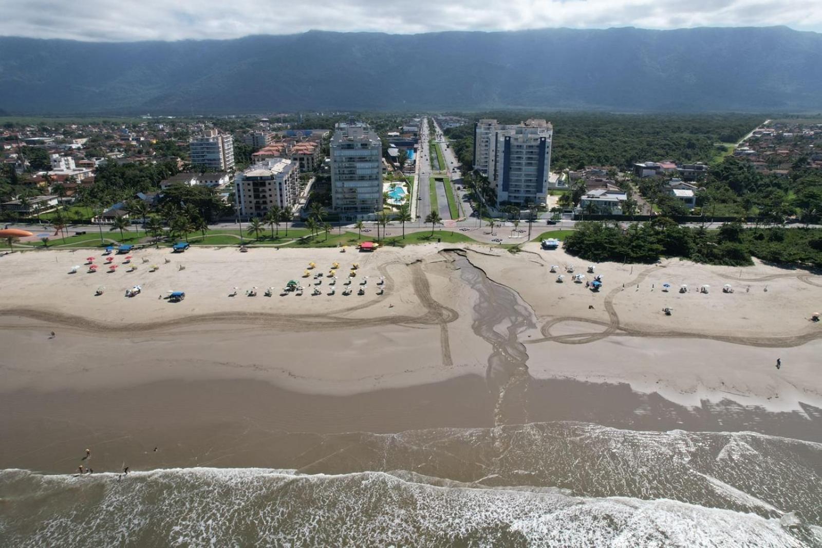 Home 43| Apto em cond Pé na Areia em Bertioga