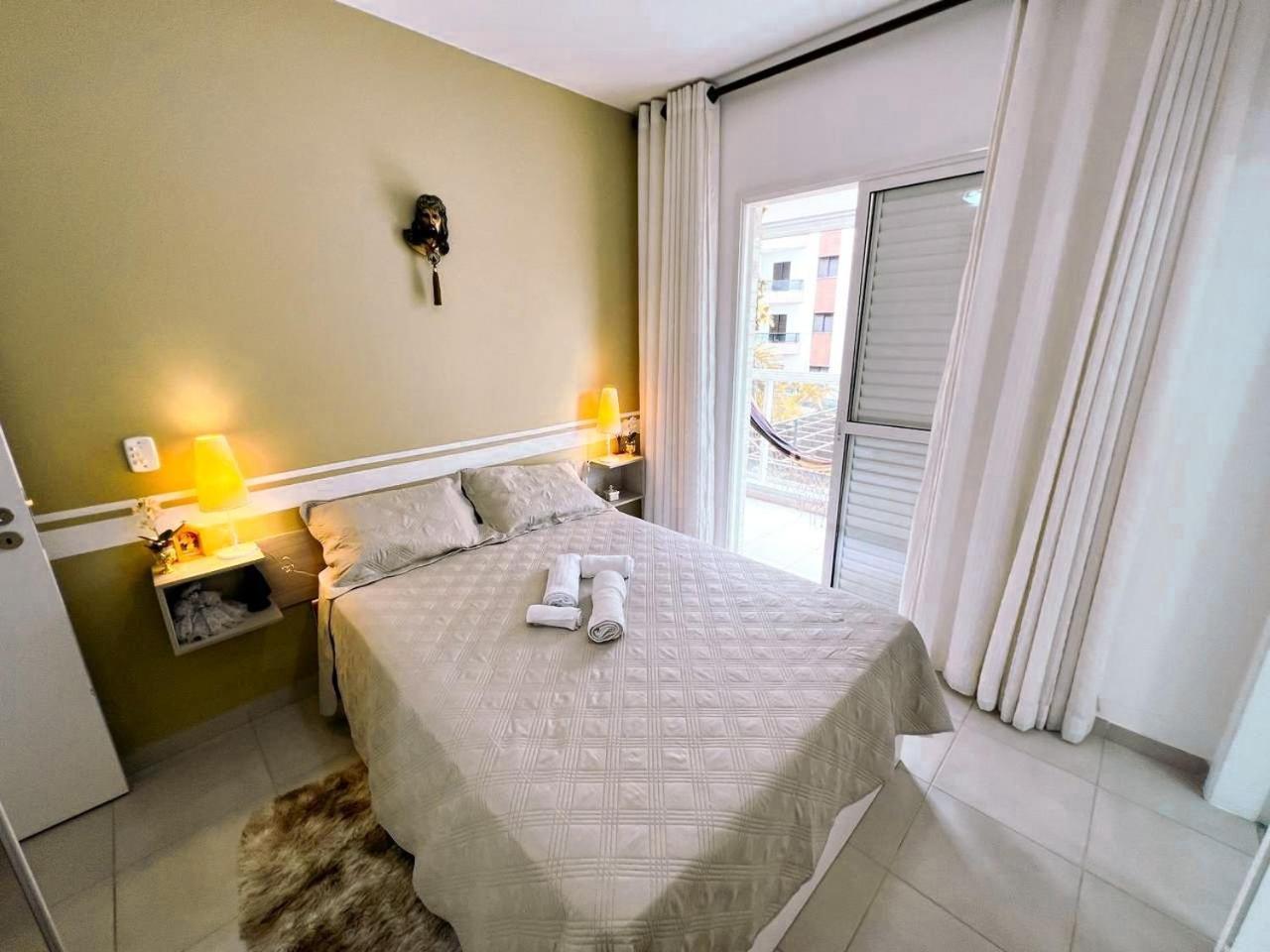 Home 43| Apto em cond Pé na Areia em Bertioga