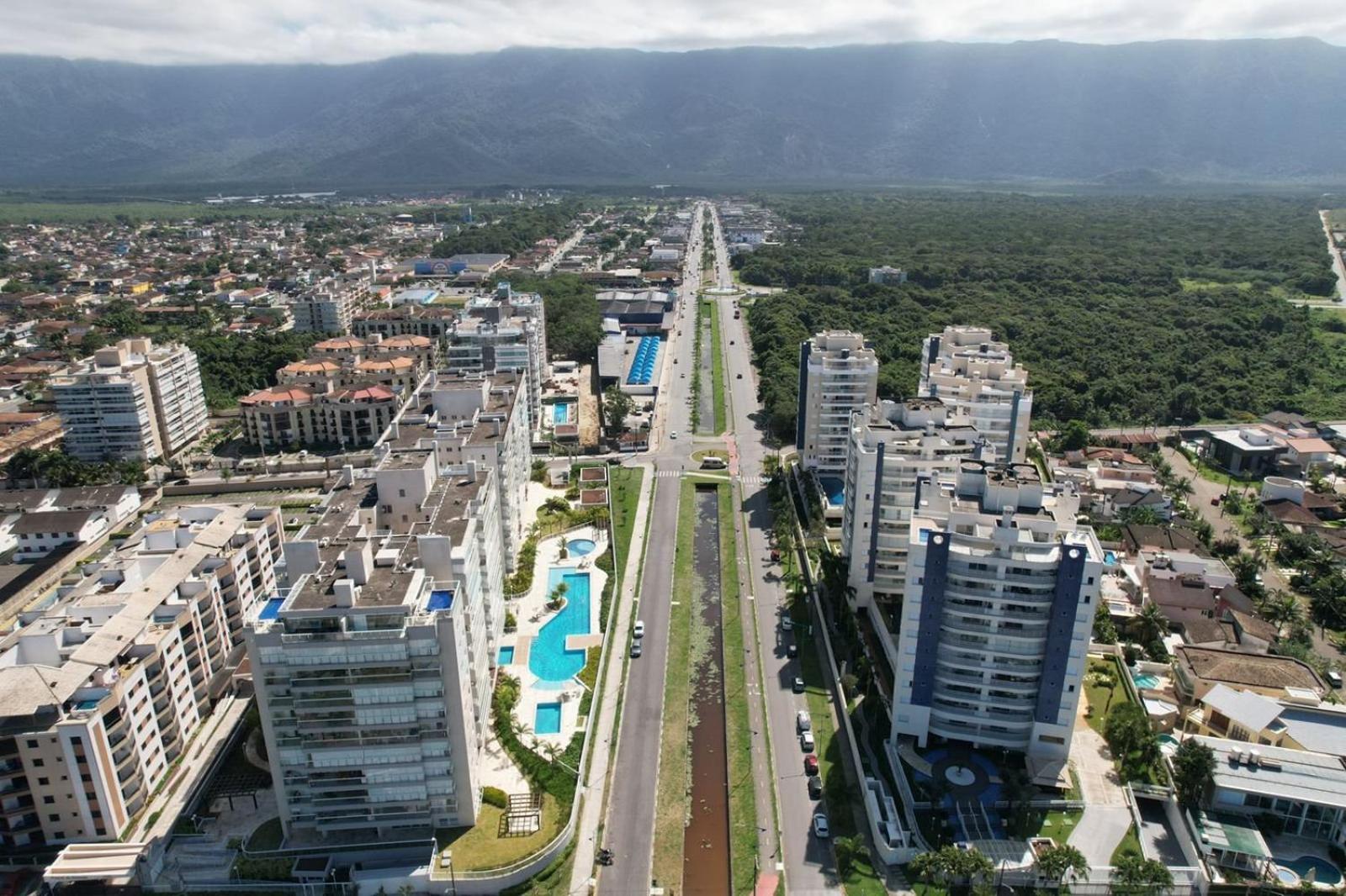 Home 43| Apto em cond Pé na Areia em Bertioga