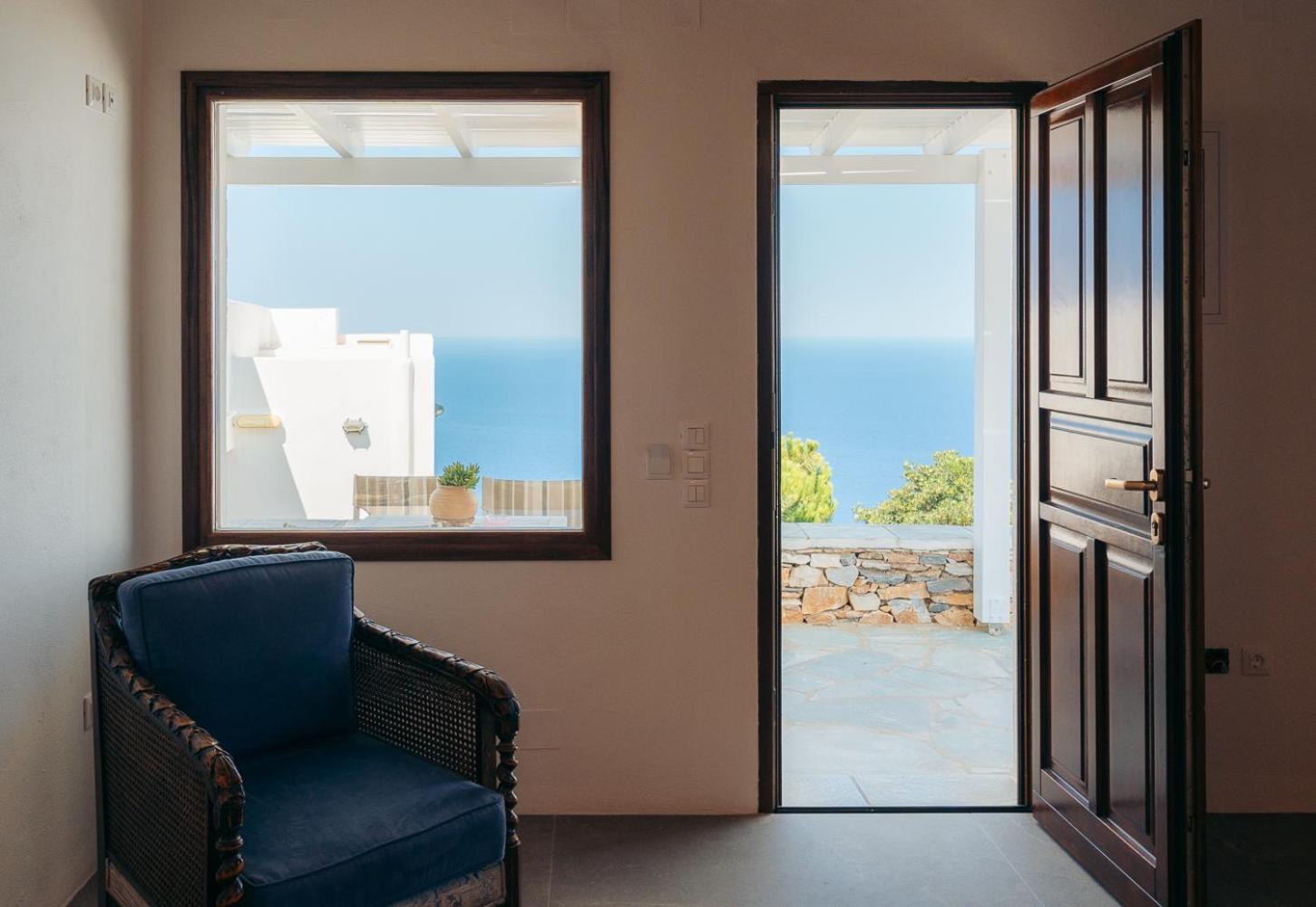 Loukia Apartments