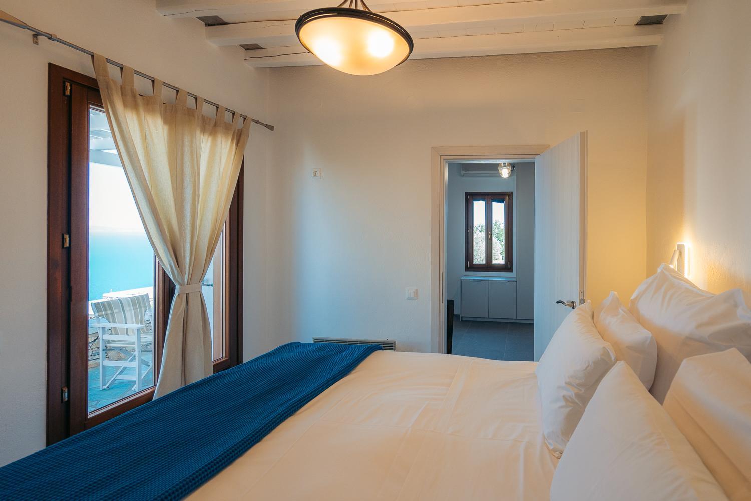Loukia Apartments