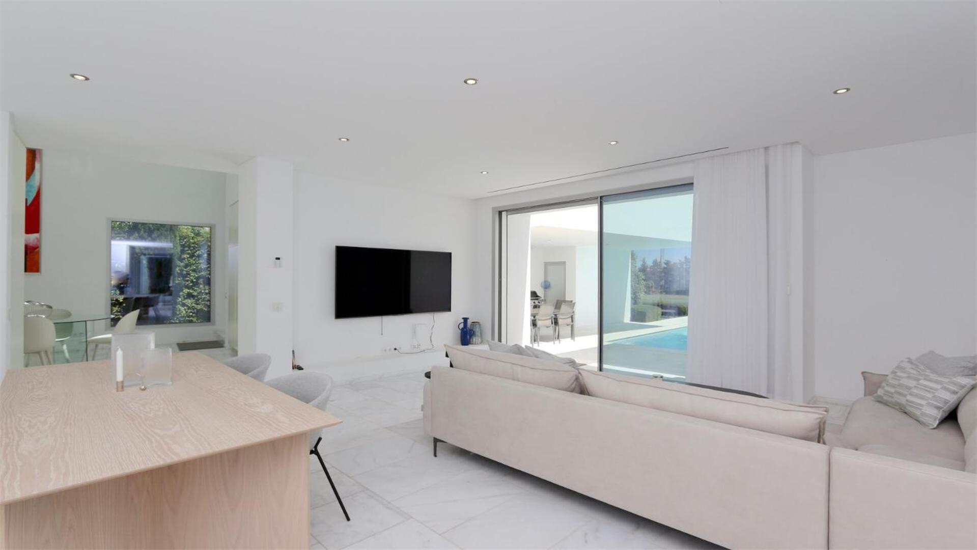 Villa BEA - Clever Details, Luxury, Golf views, Sleeps 10 view 2
