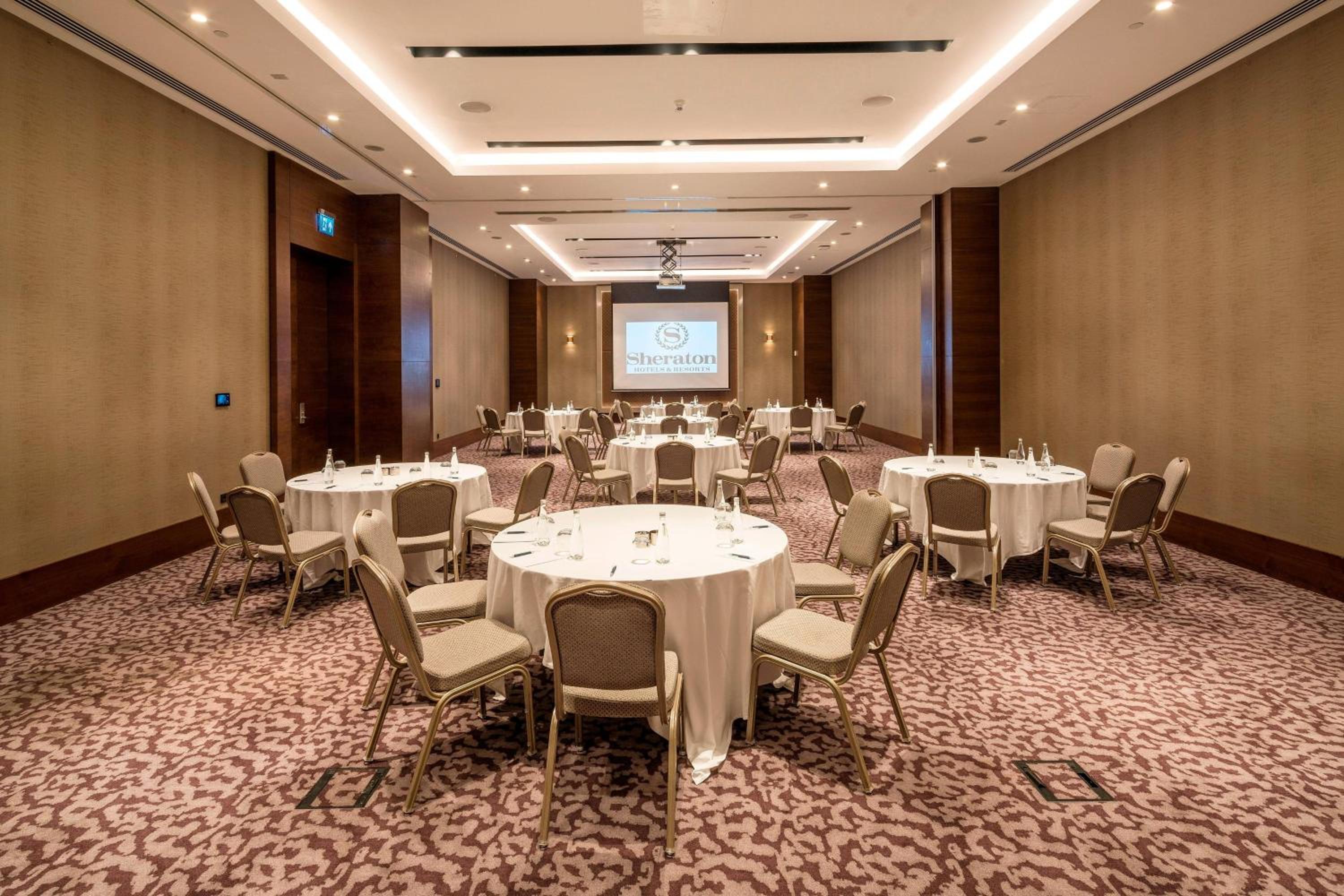 Sheraton Grand İstanbul Atasehir - Image 17
