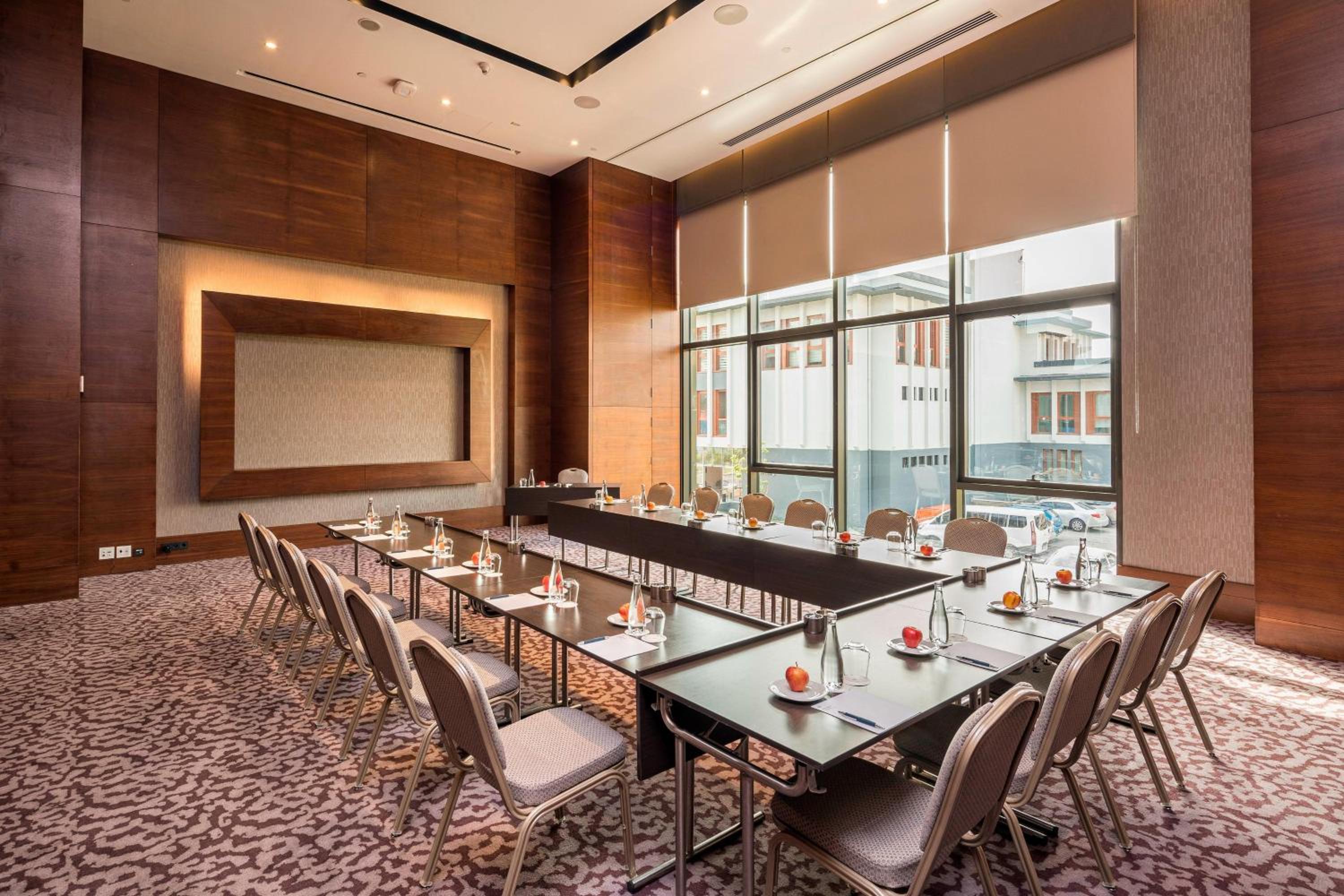 Sheraton Grand İstanbul Atasehir - Image 30