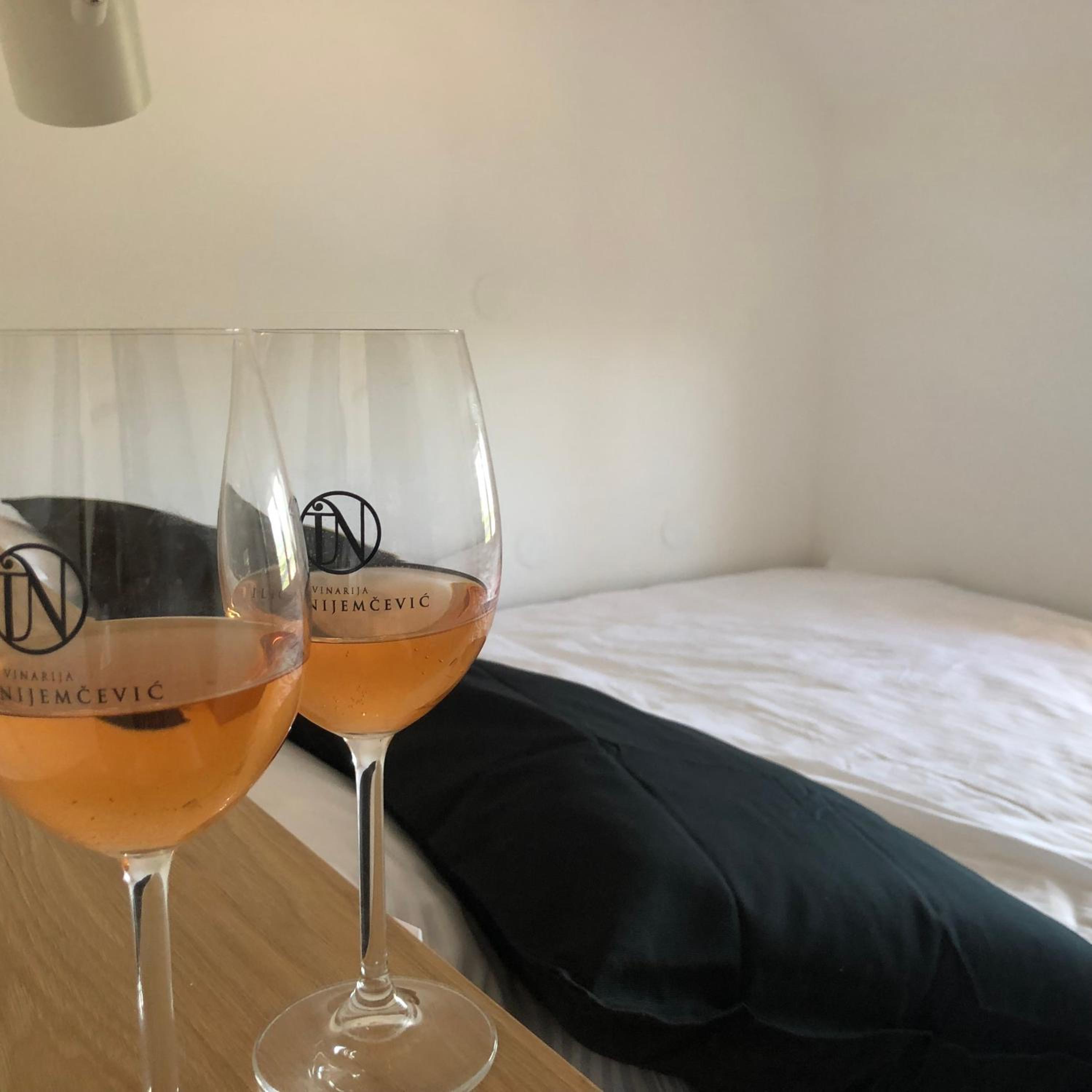 Apartmani Vinarije IN