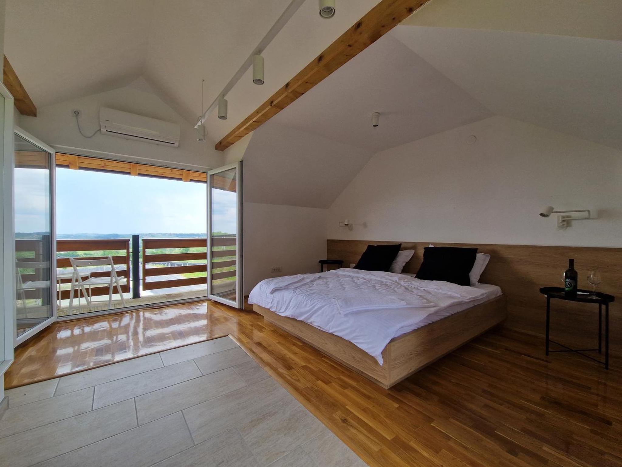 Apartmani Vinarije IN