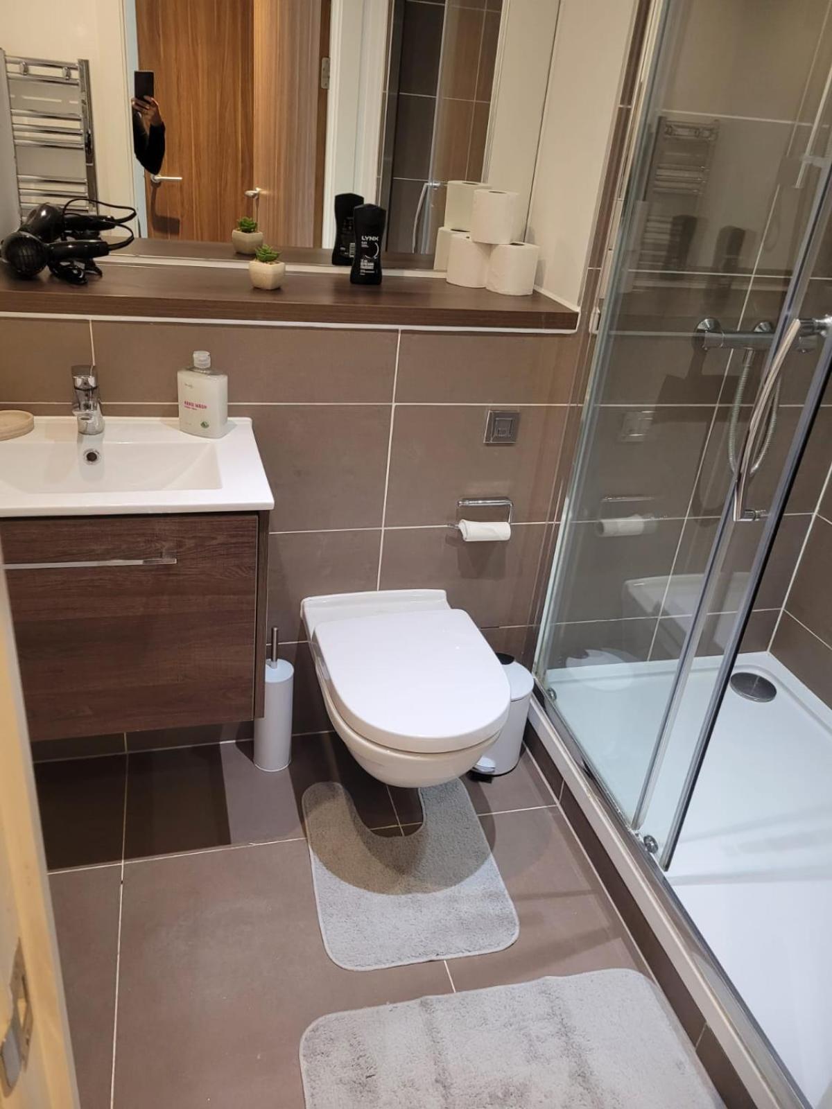 2BR Chic London Sleep 9 BP7