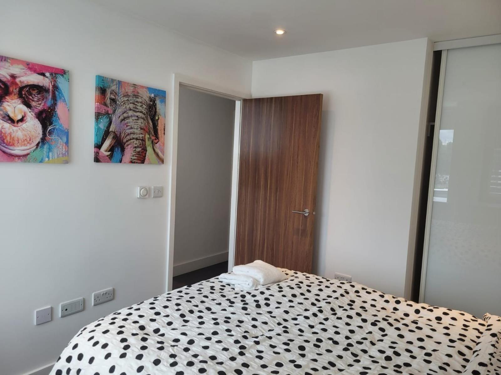 2BR Chic London Sleep 9 BP7