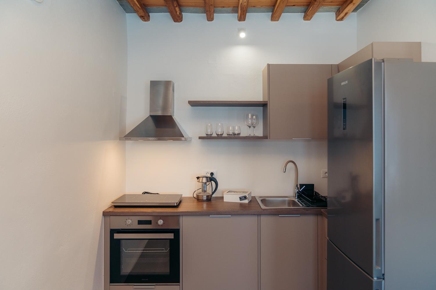 Loukia Apartments