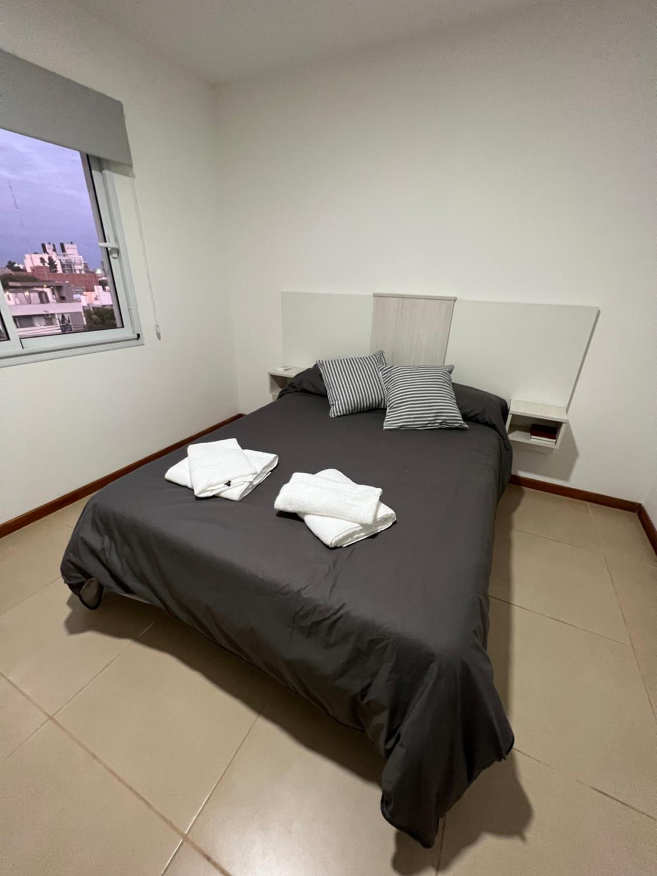 Apartamento a metros de la costanera y el lago