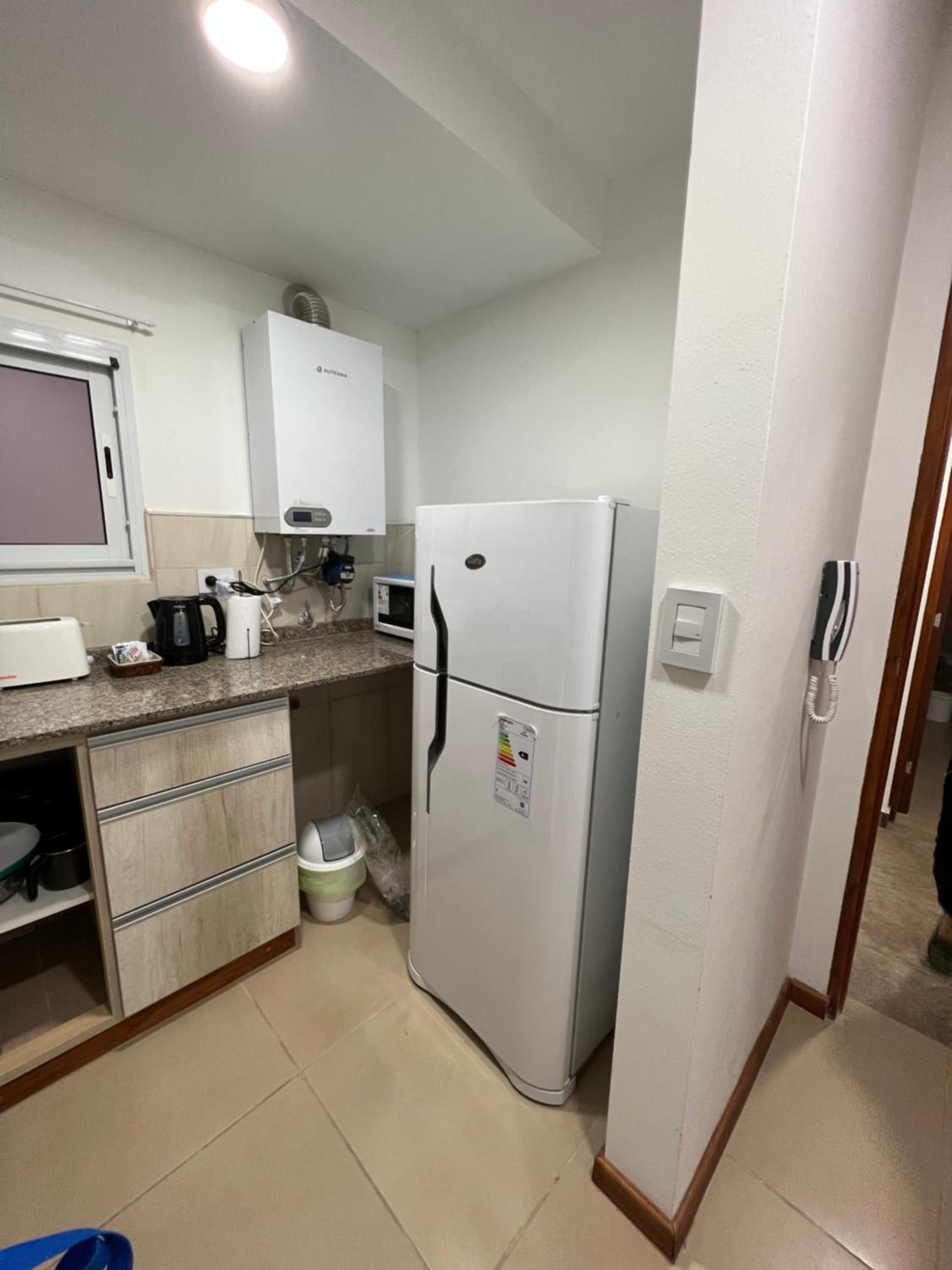 Apartamento a metros de la costanera y el lago