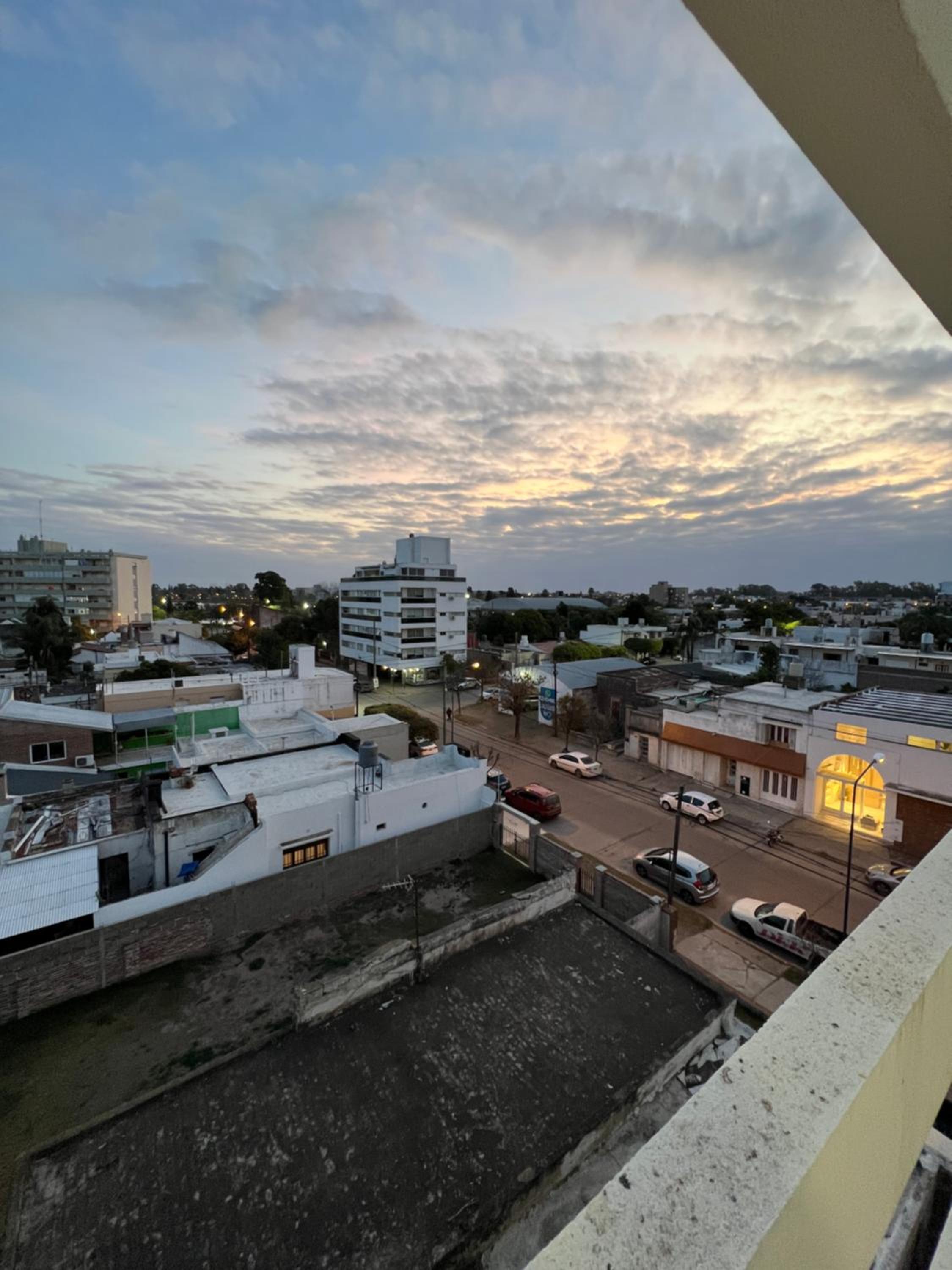 Apartamento a metros de la costanera y el lago