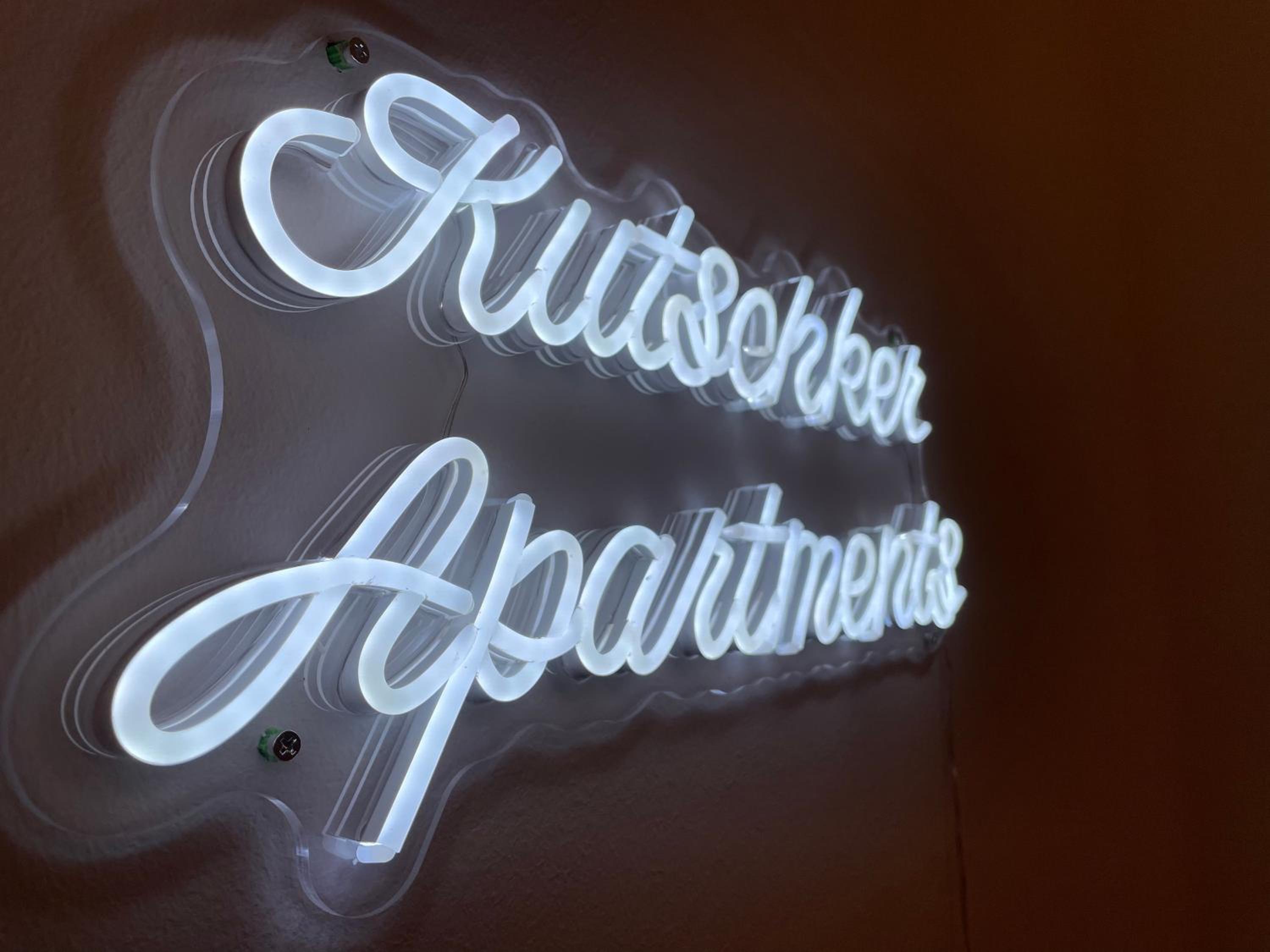 Boutique Apartment at famous Vienna Kutschkermarkt