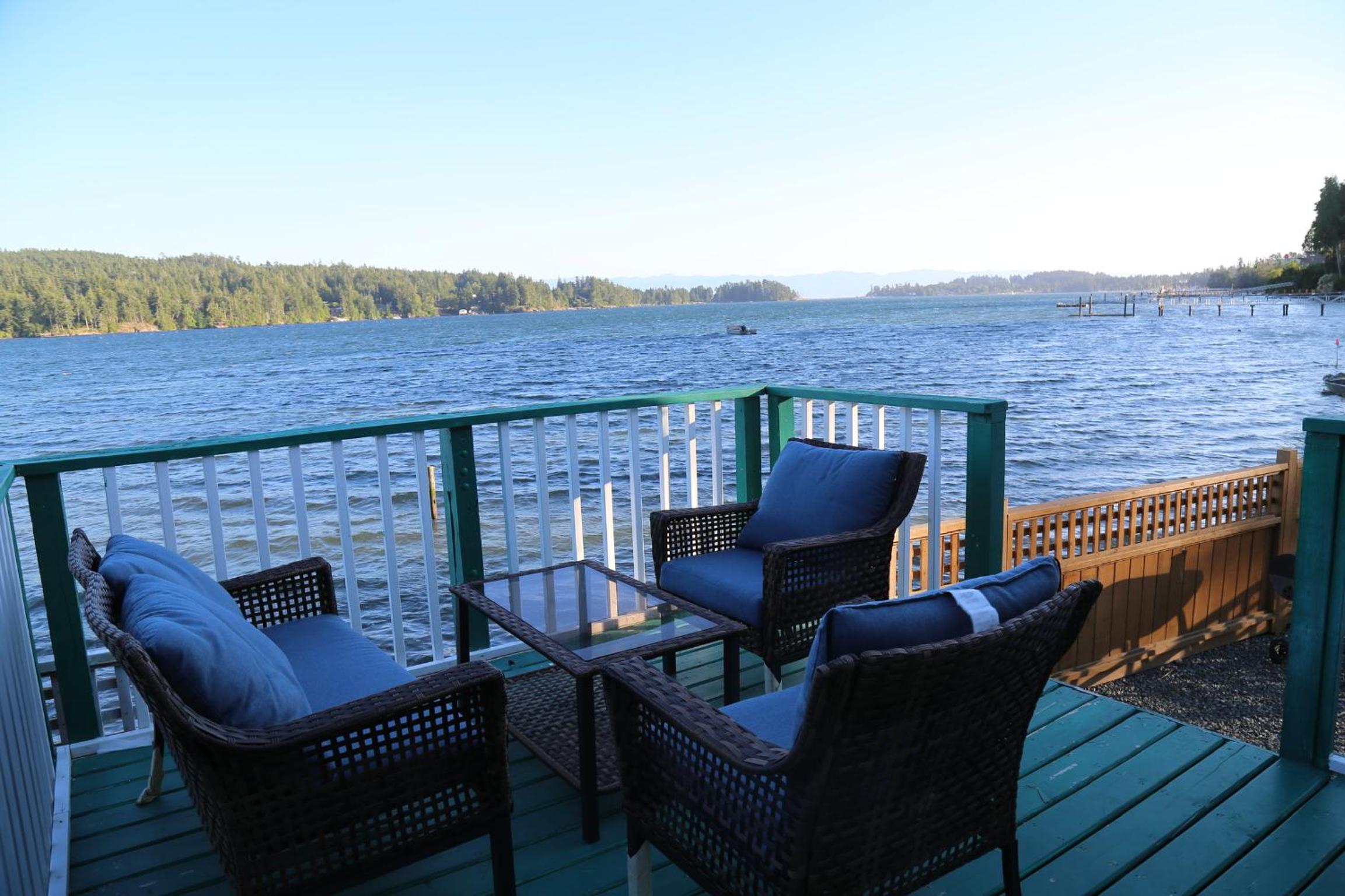 Waterfront Paradise