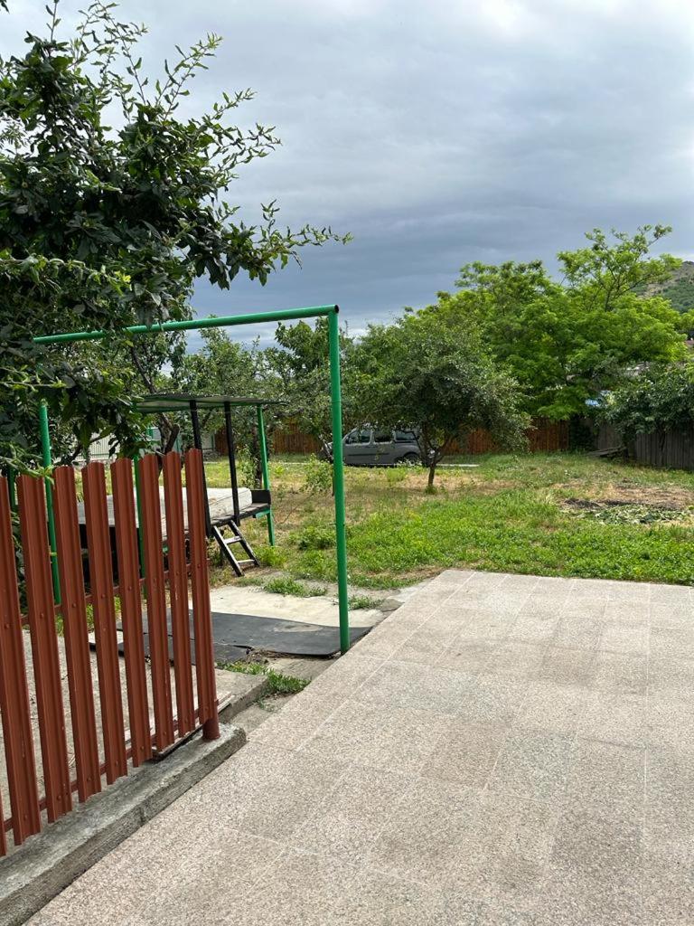 Casa Niculitel langa Bazilica