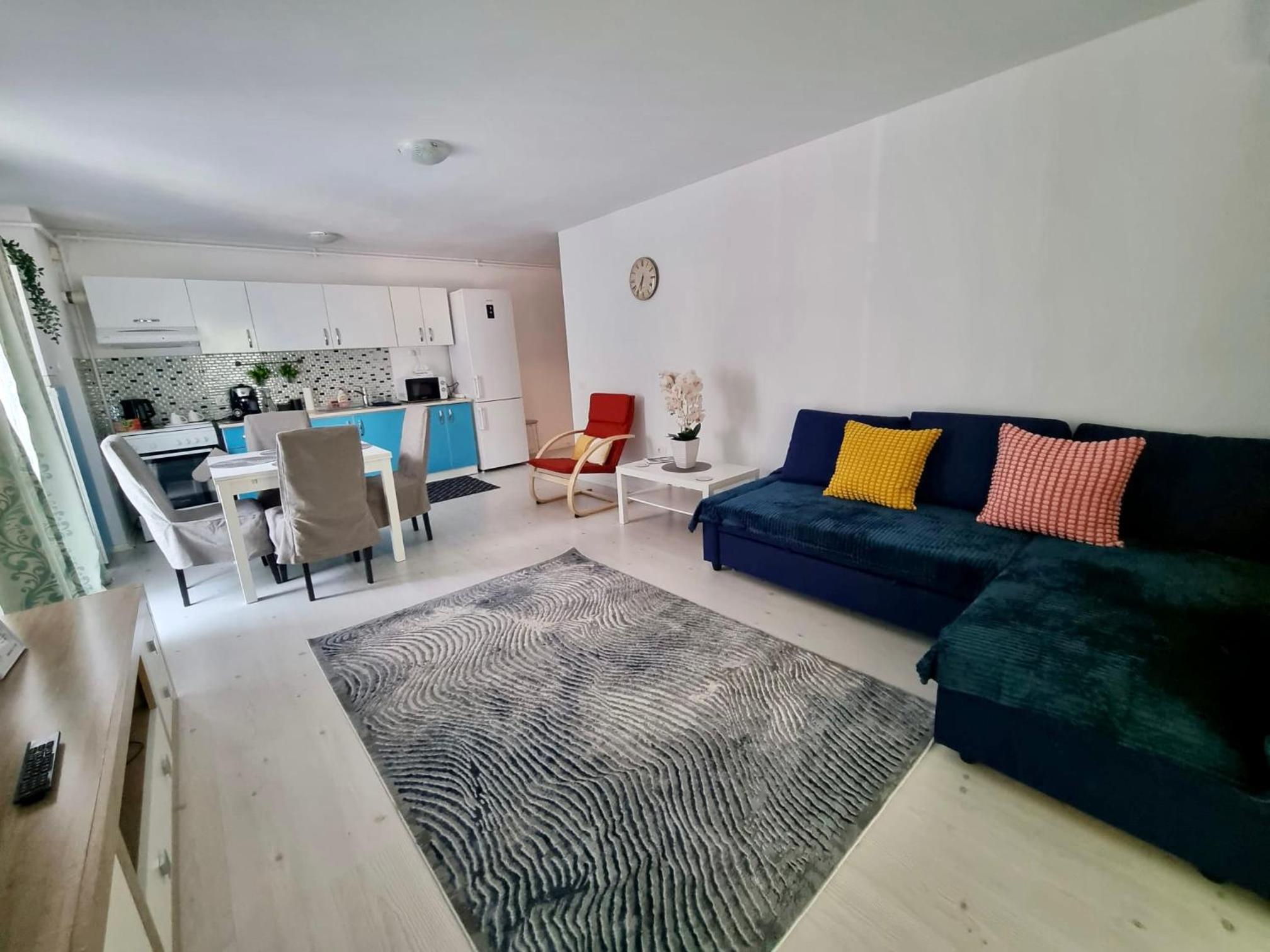 Close to the Airport 15 minutes walk & Therme -SELF CHECK-IN view 5