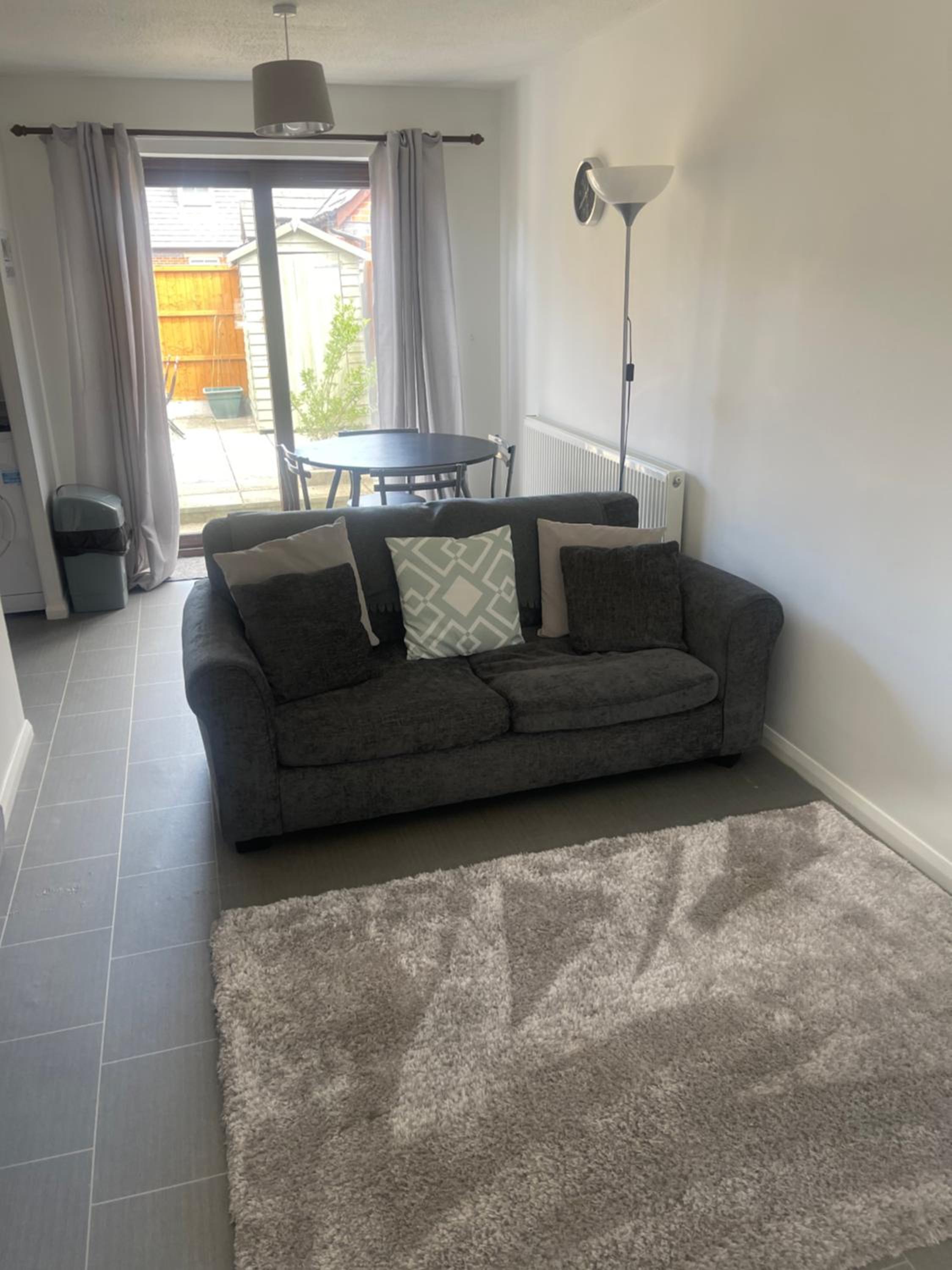 2 bed house, walking distance Shrewsbury centre view 2