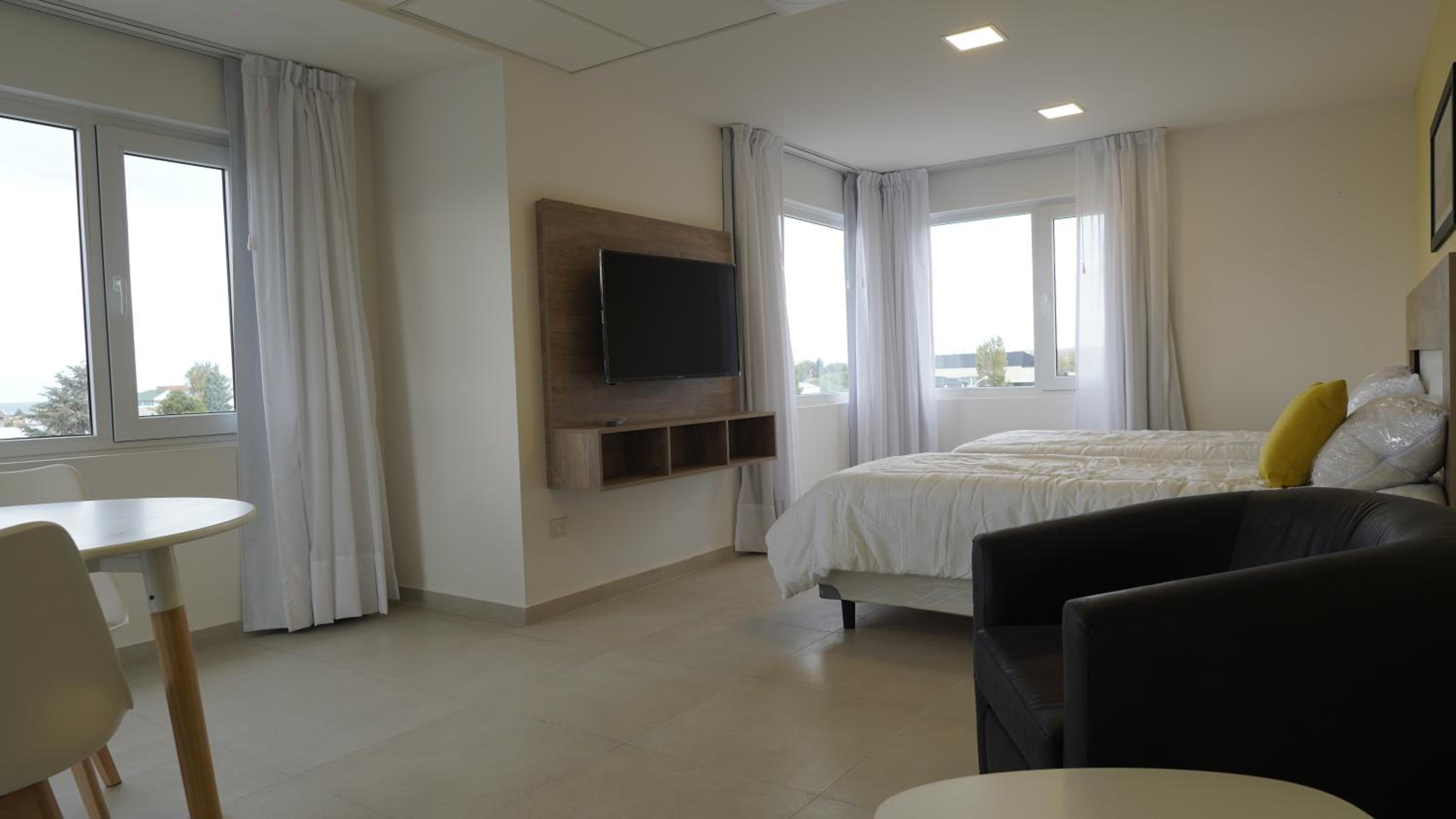 Ramada Residences by Wyndham Puerto Madryn CQ Parry