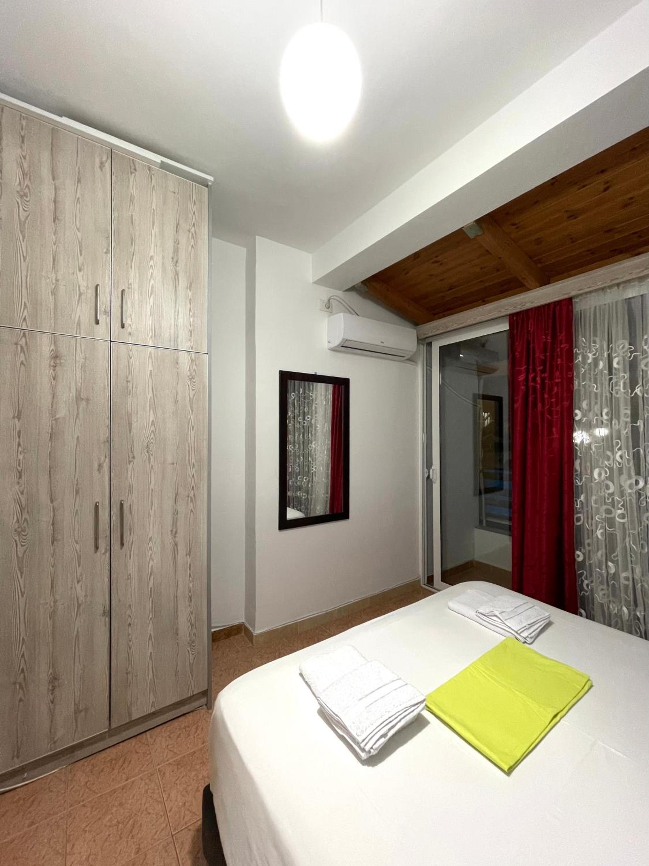 Albi Apartments Sarande