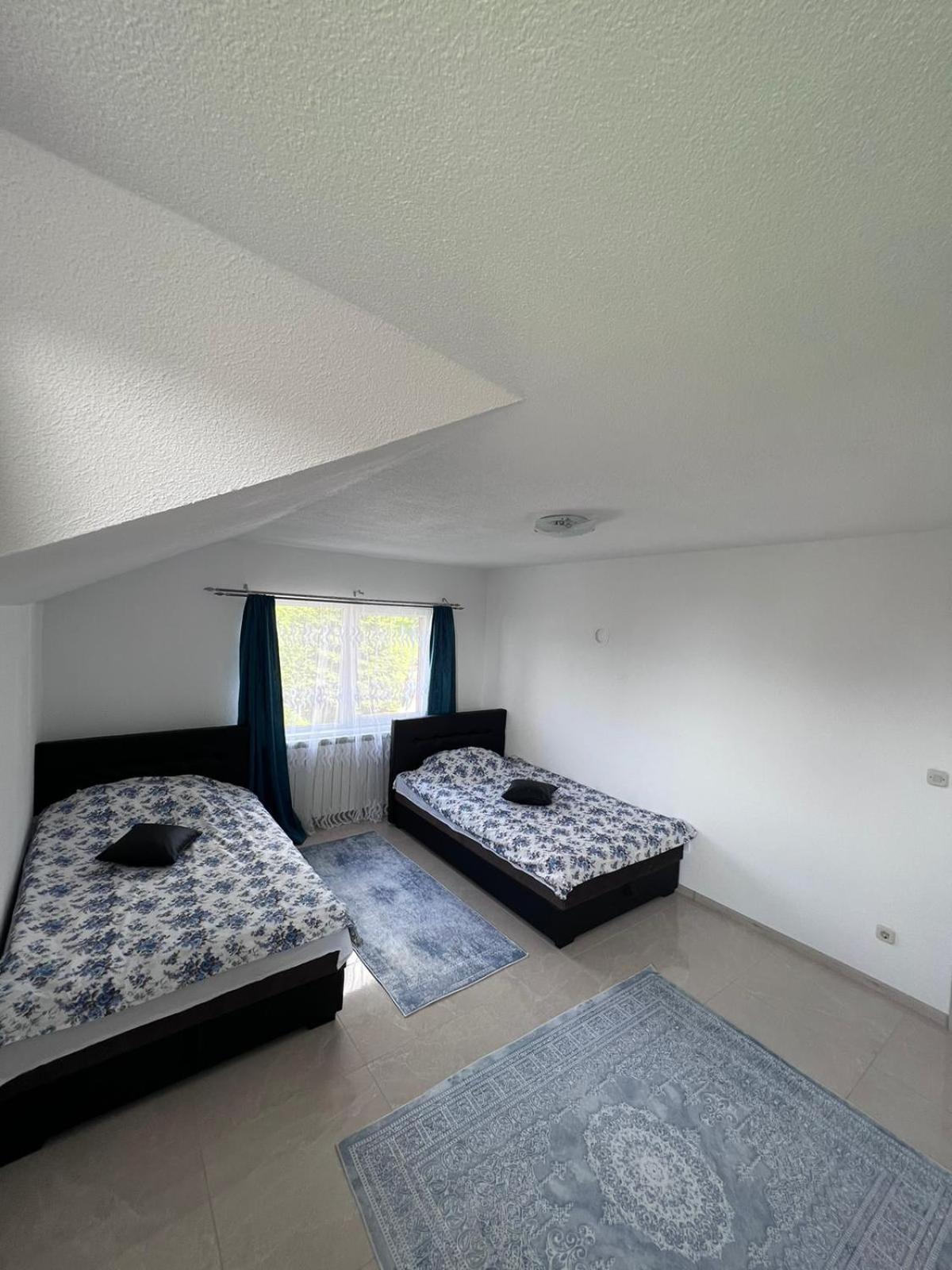Cherry Apartments