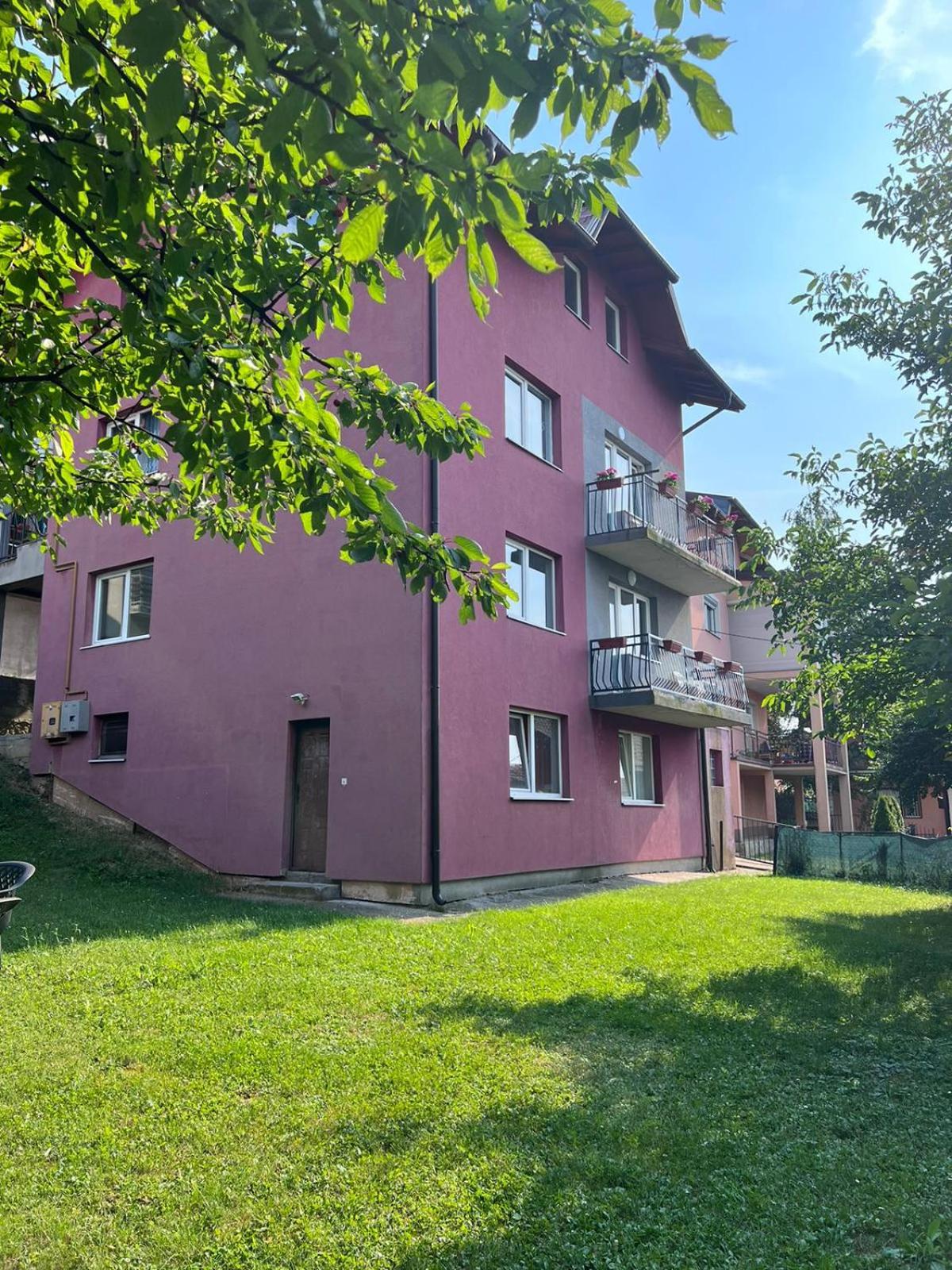 Cherry Apartments