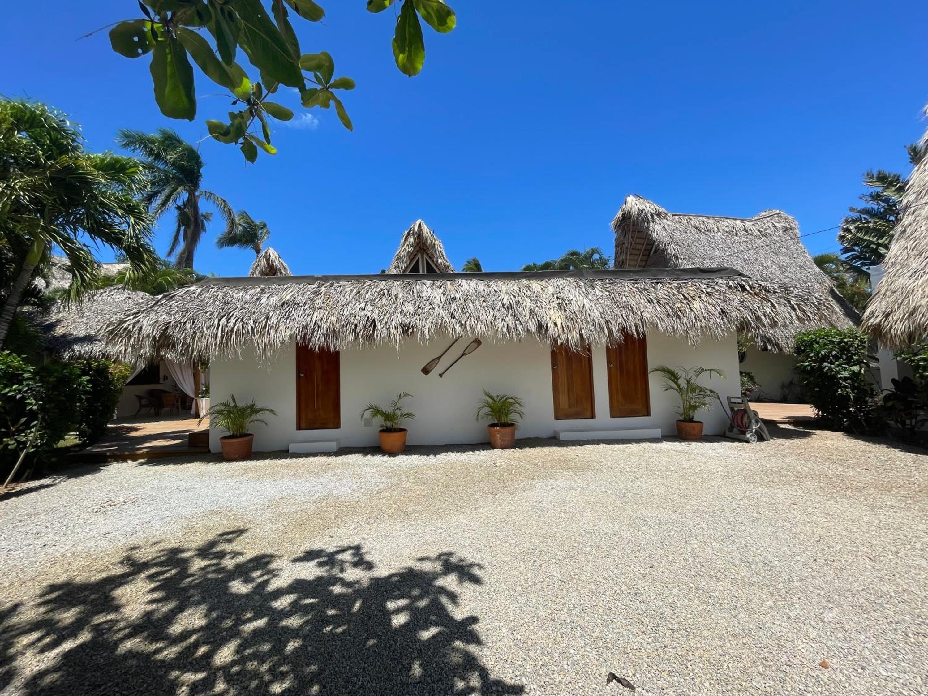 Hotel Leeloo Boutique Hotel - Image 1