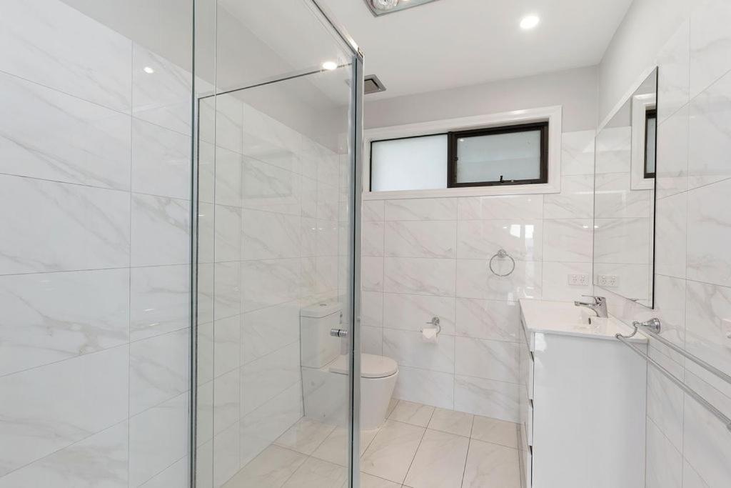 Apollo Bay Seal Apartments
