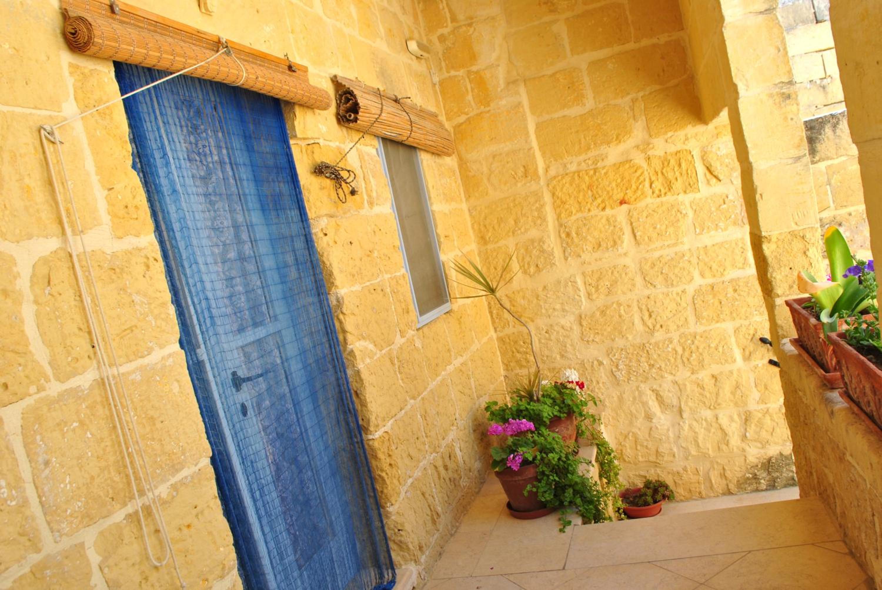 Photo 24
