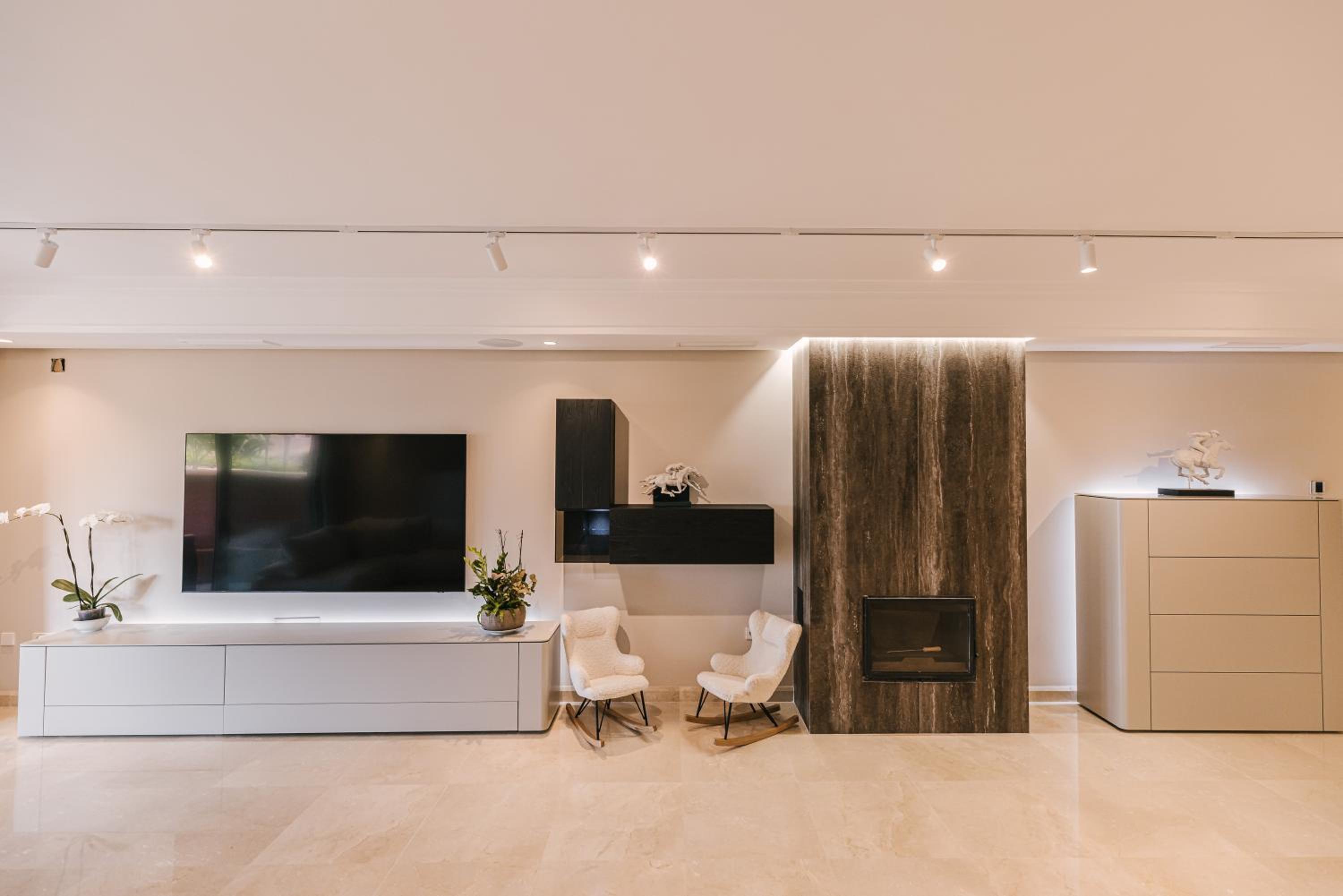 Luxury sea views apartment