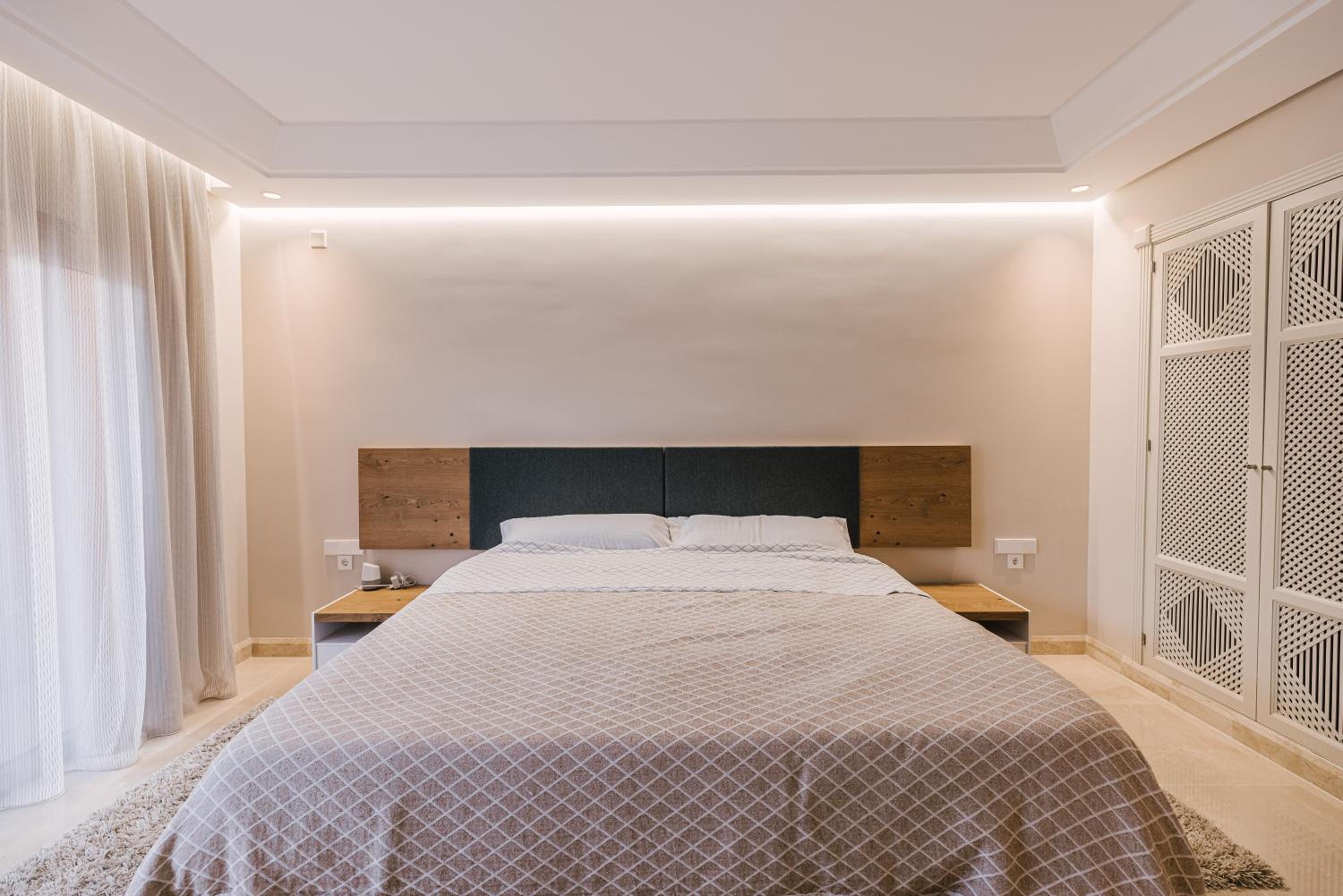 Luxury sea views apartment