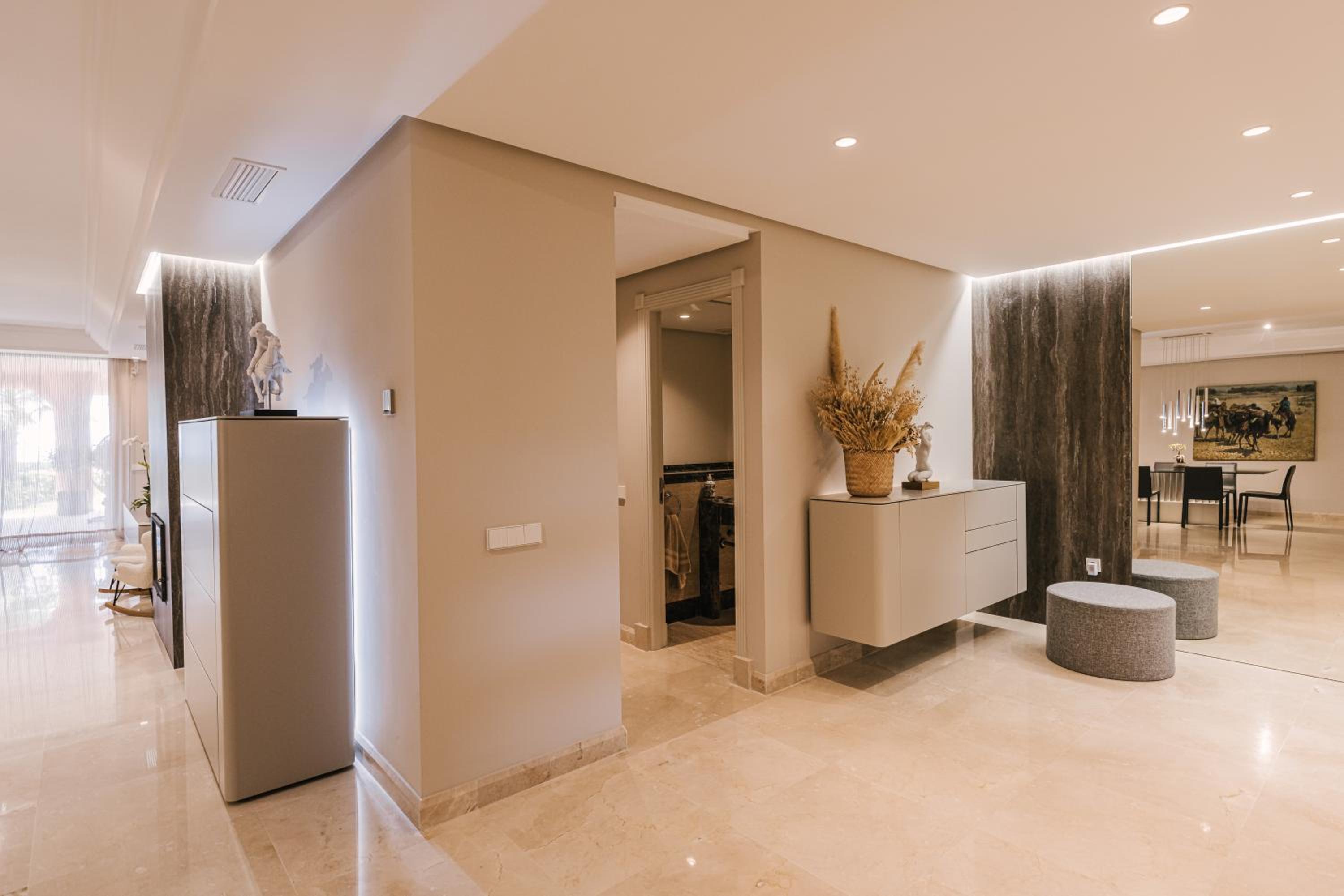 Luxury sea views apartment
