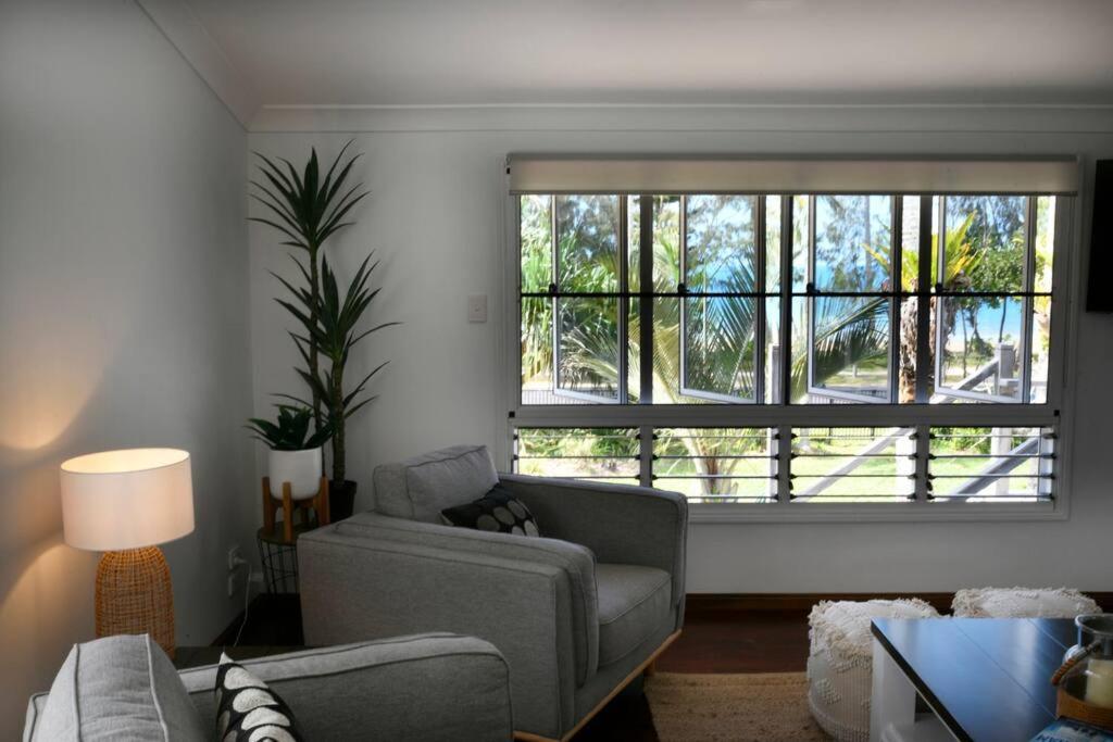 Ohana - Beachfront Holiday House
