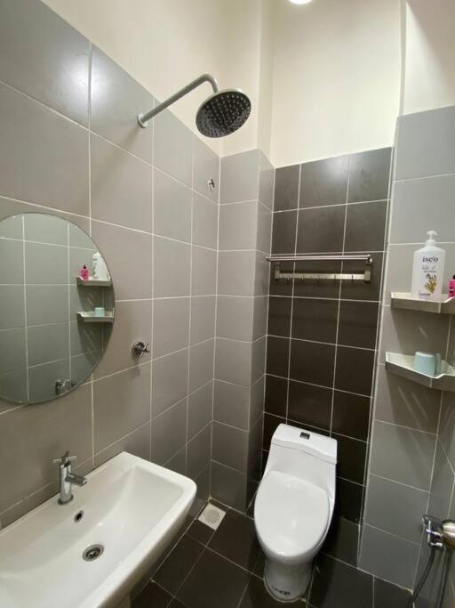 jm homestay semi d premium photo 3