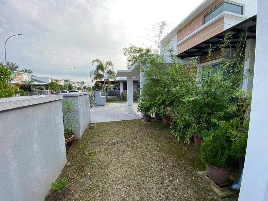 jm homestay semi d premium