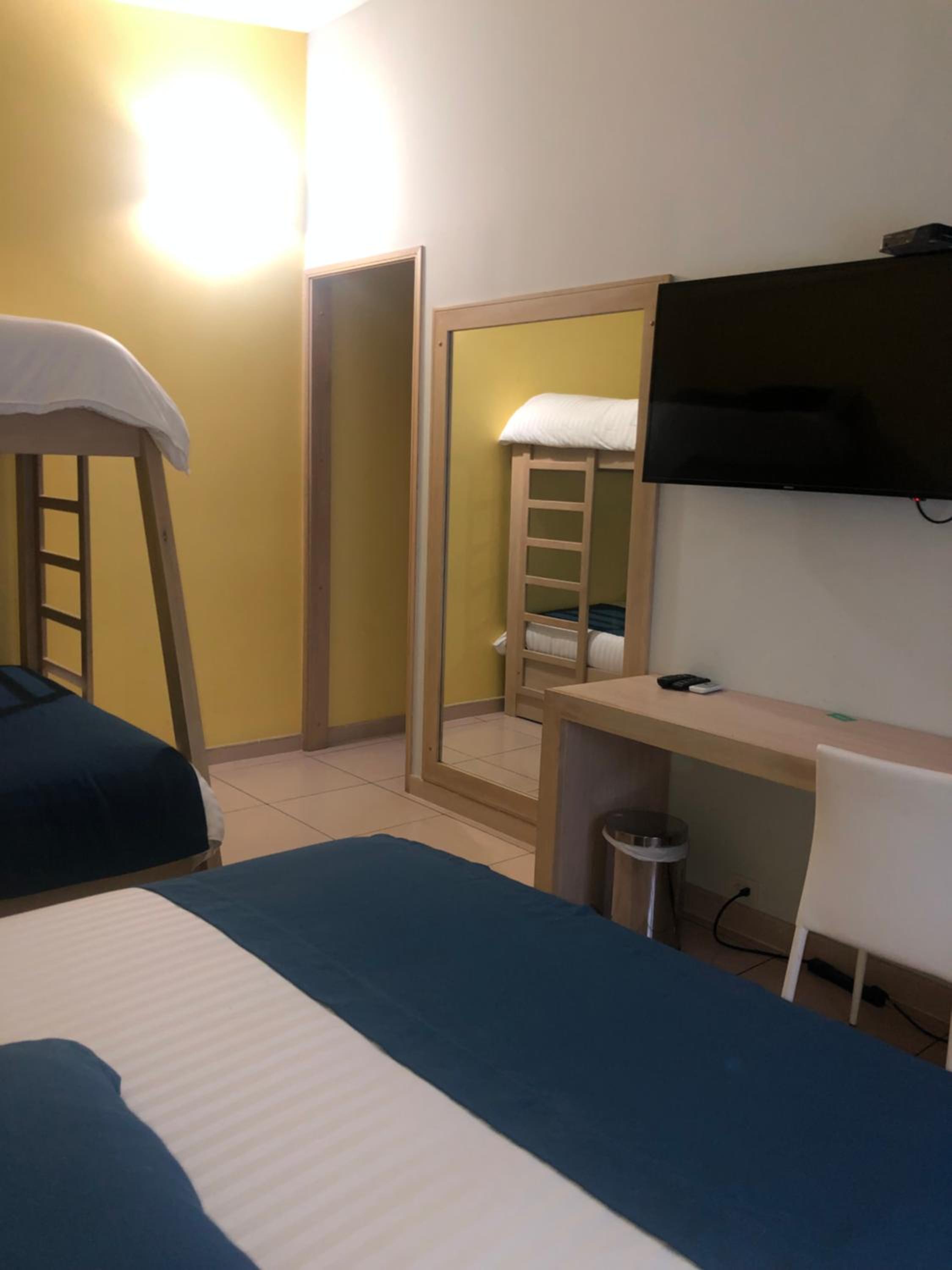 Hostel paradise St