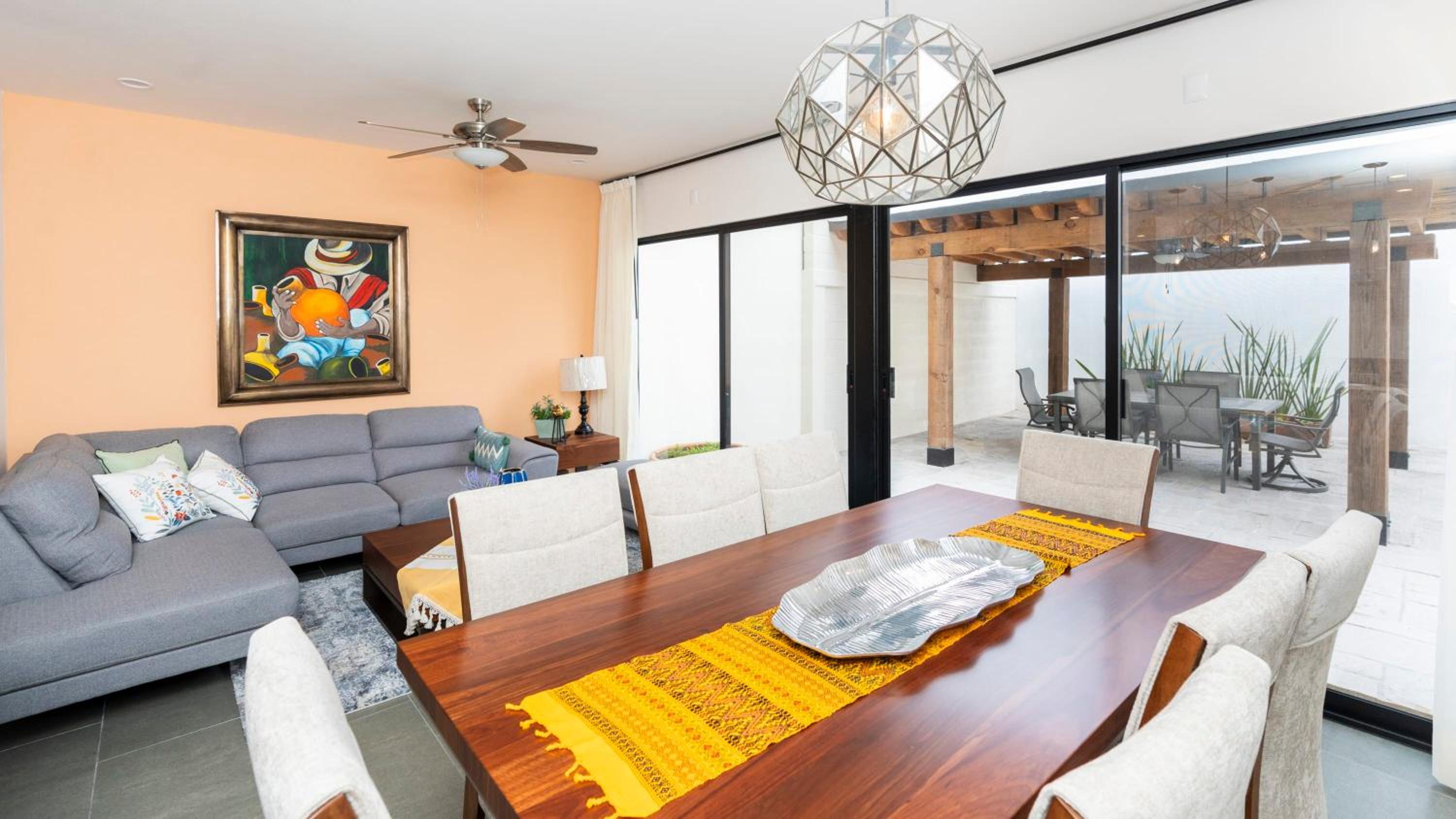 4BR Oasis with Pool & Gym at Nueva Escondida view 2
