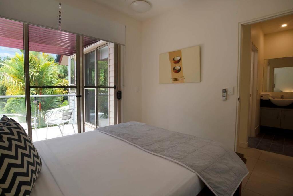 Beach House Apartment No 5 - Beach, Village Shops