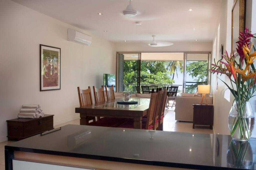 Beach House Apartment No 5 - Beach, Village Shops