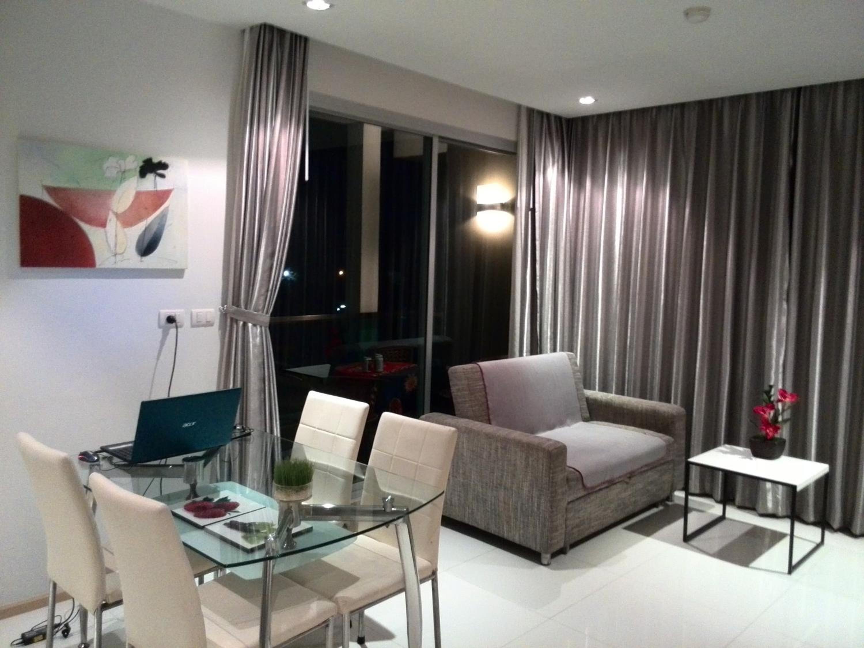 The Gallery Apartments view 5