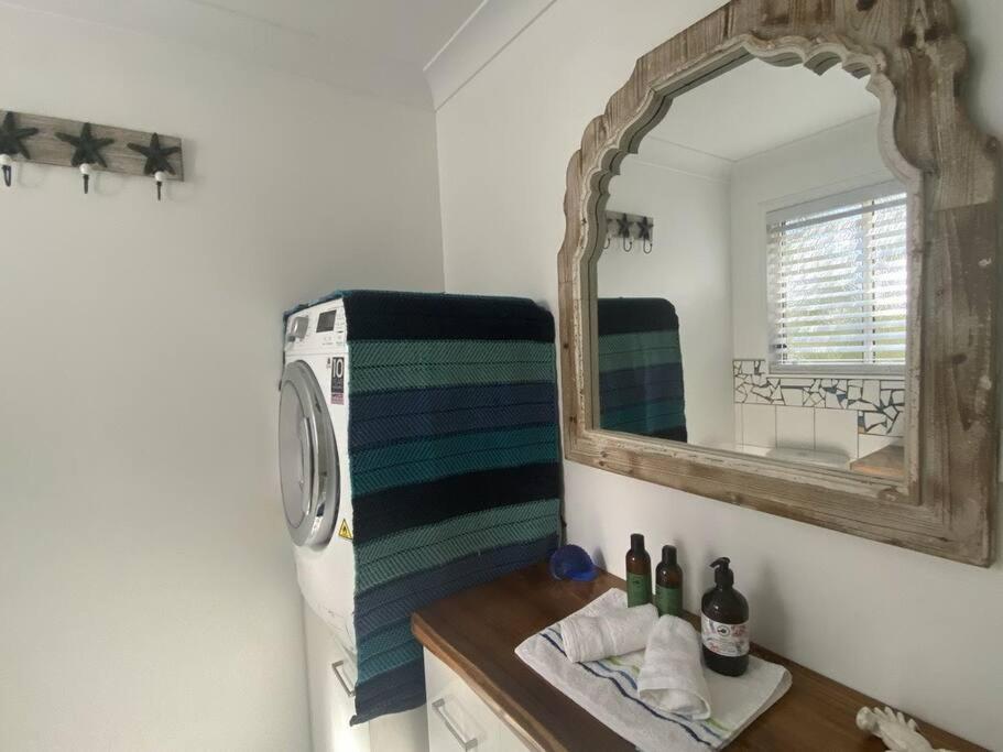Mission Dreaming - 1 Bedroom Cottage