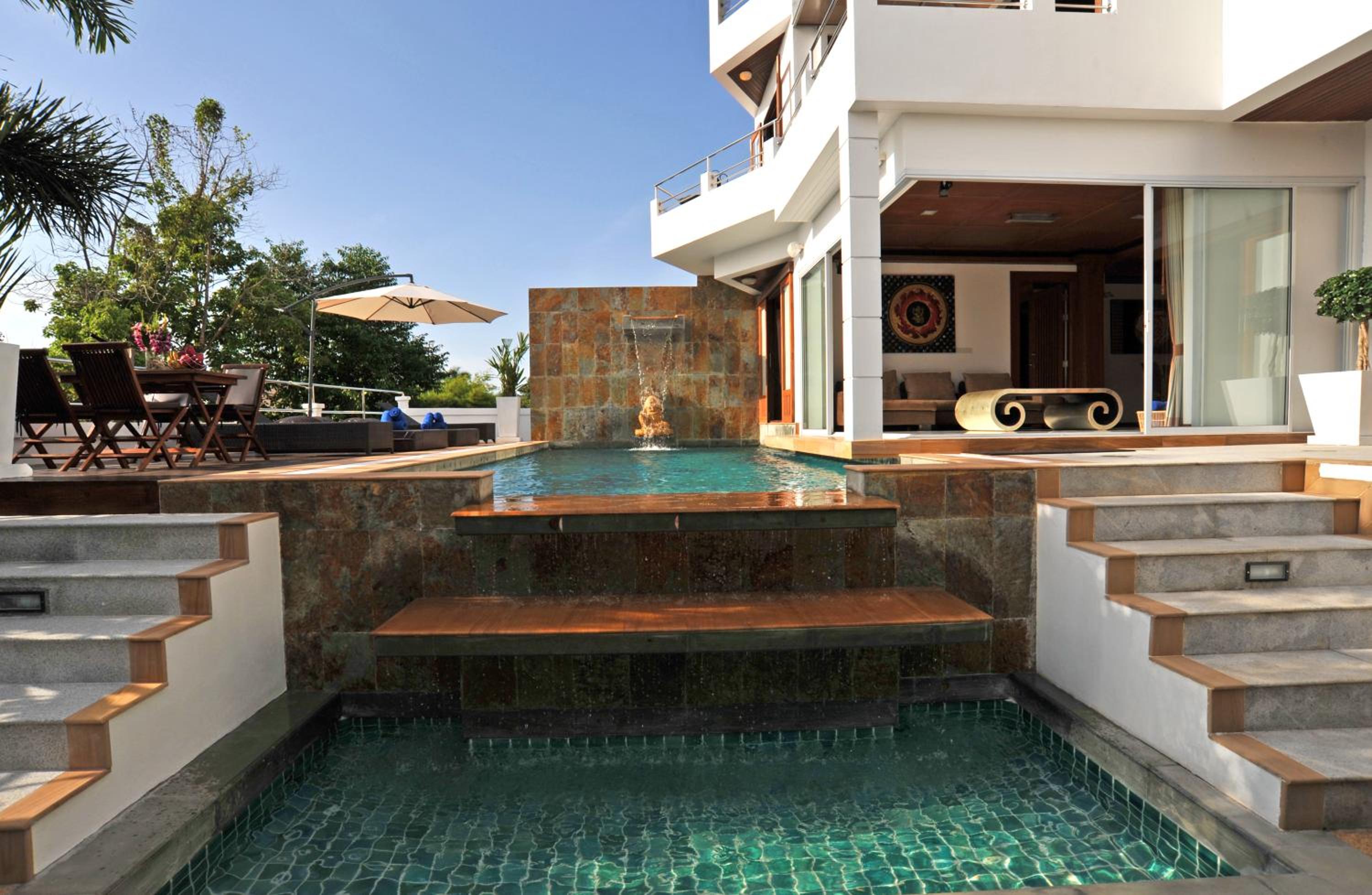 Thai Villa Melitta Bangrak Bohput, Beach, Pool, SeaViews, 6-enSuite, Full Villa, Luxury, AAA Location Koh Samui view 2
