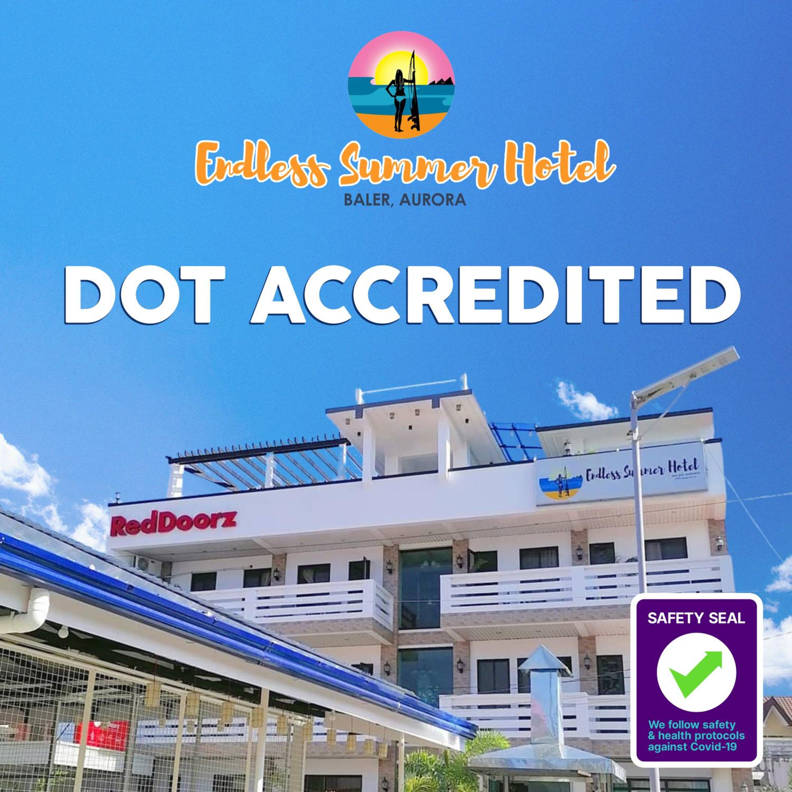 Endless Summer Hotel Baler