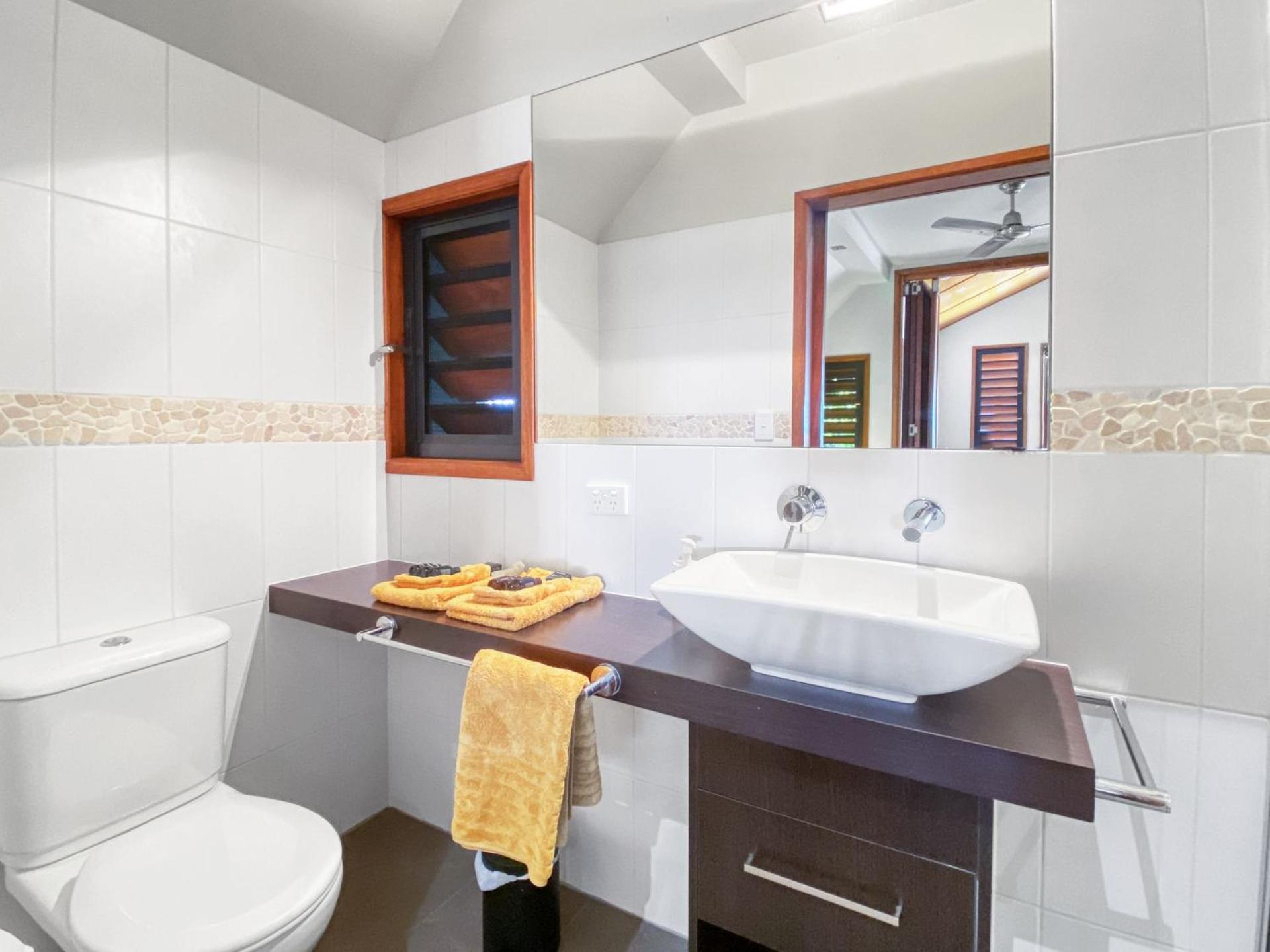 Pure Magnetic Villa 4