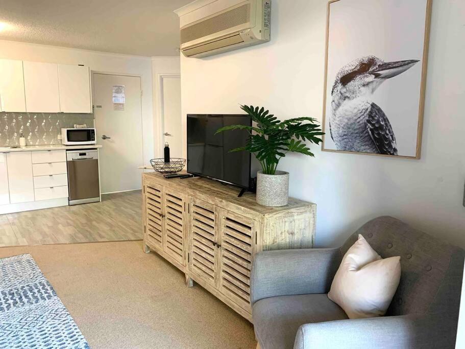 Stylish Unit, 4* Resort, Close to Noosa River