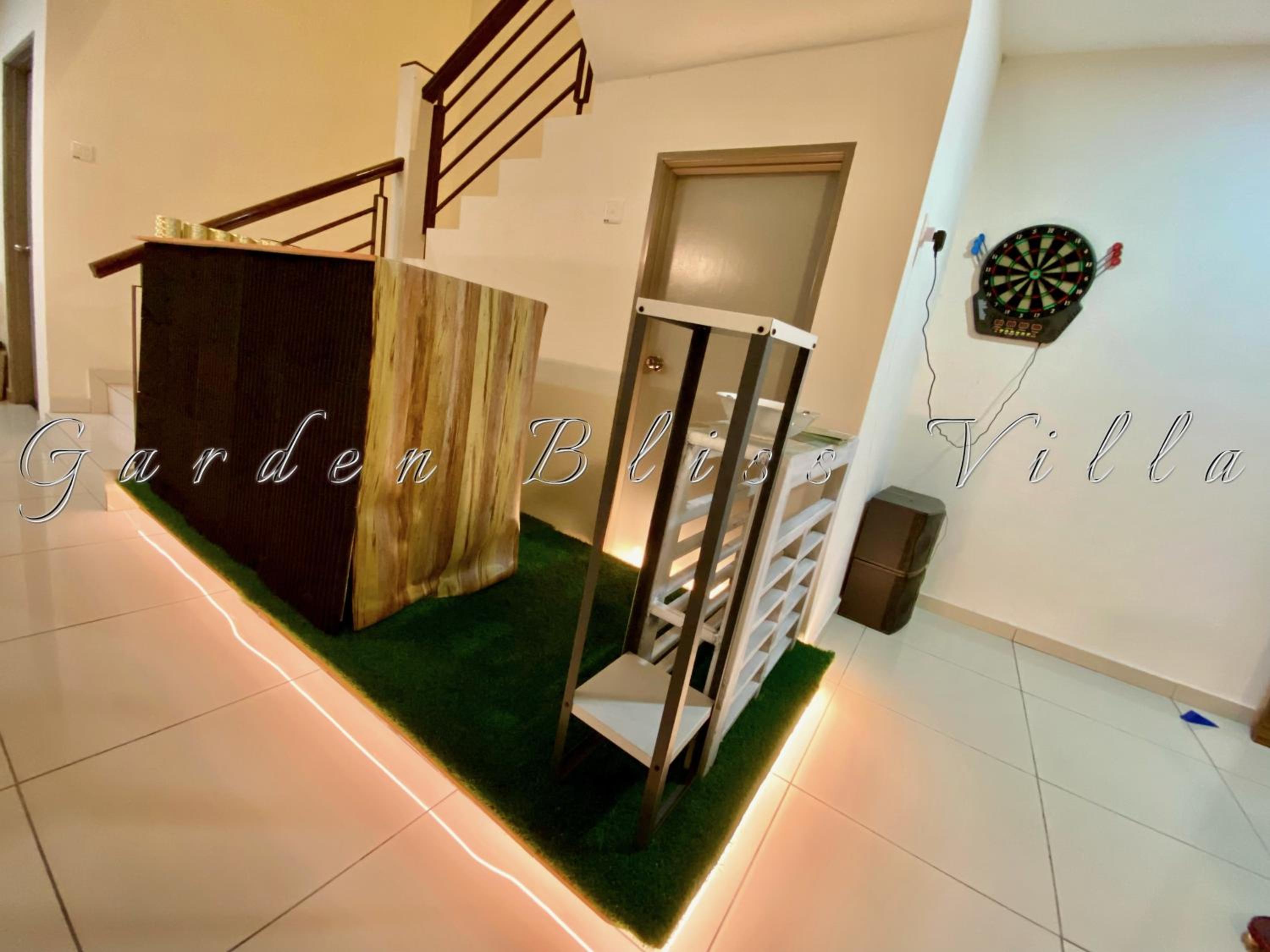 GARDEN BLISS VILLA HOMESTAY Jenjarom